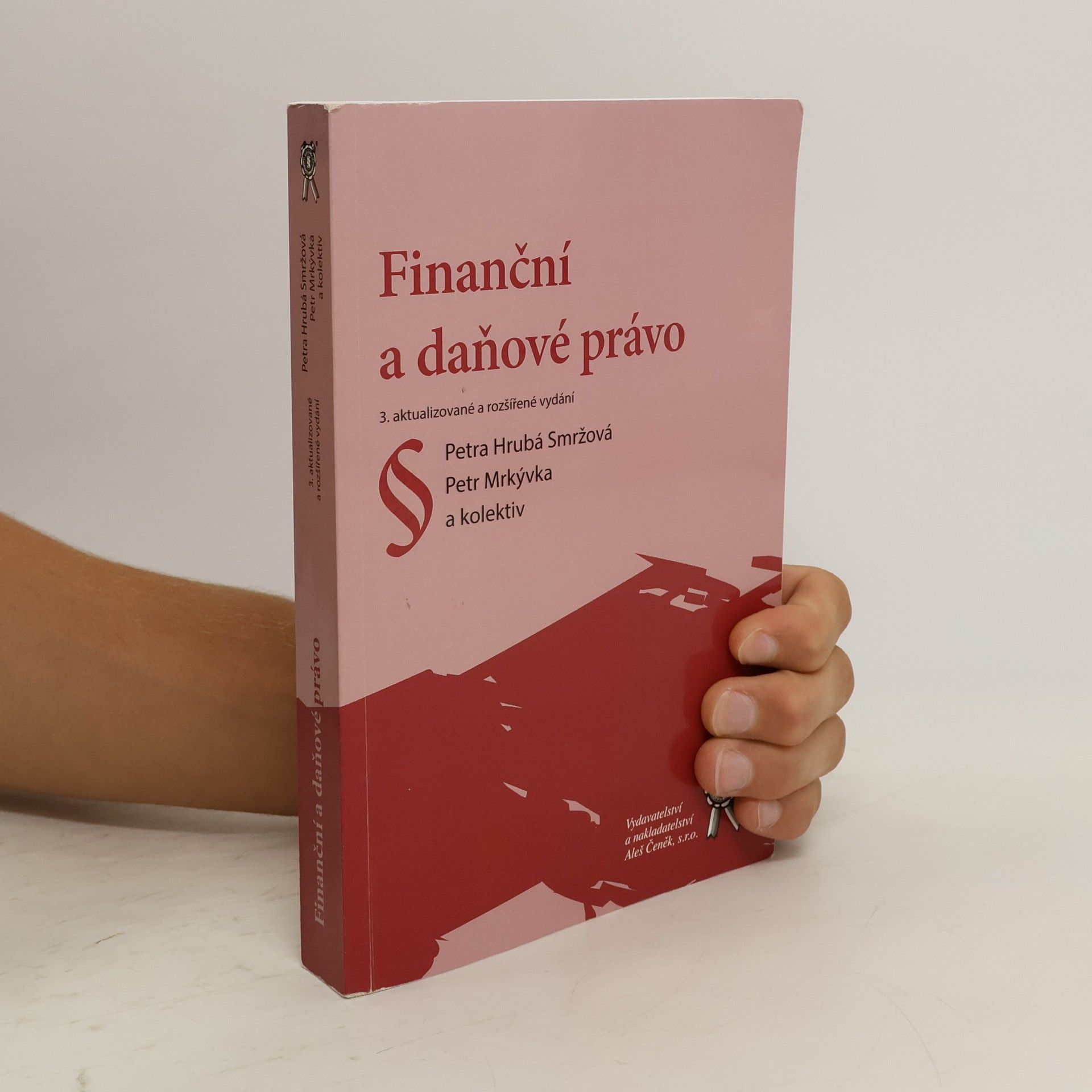 Autorenkollektiv Finanční a daňové právo