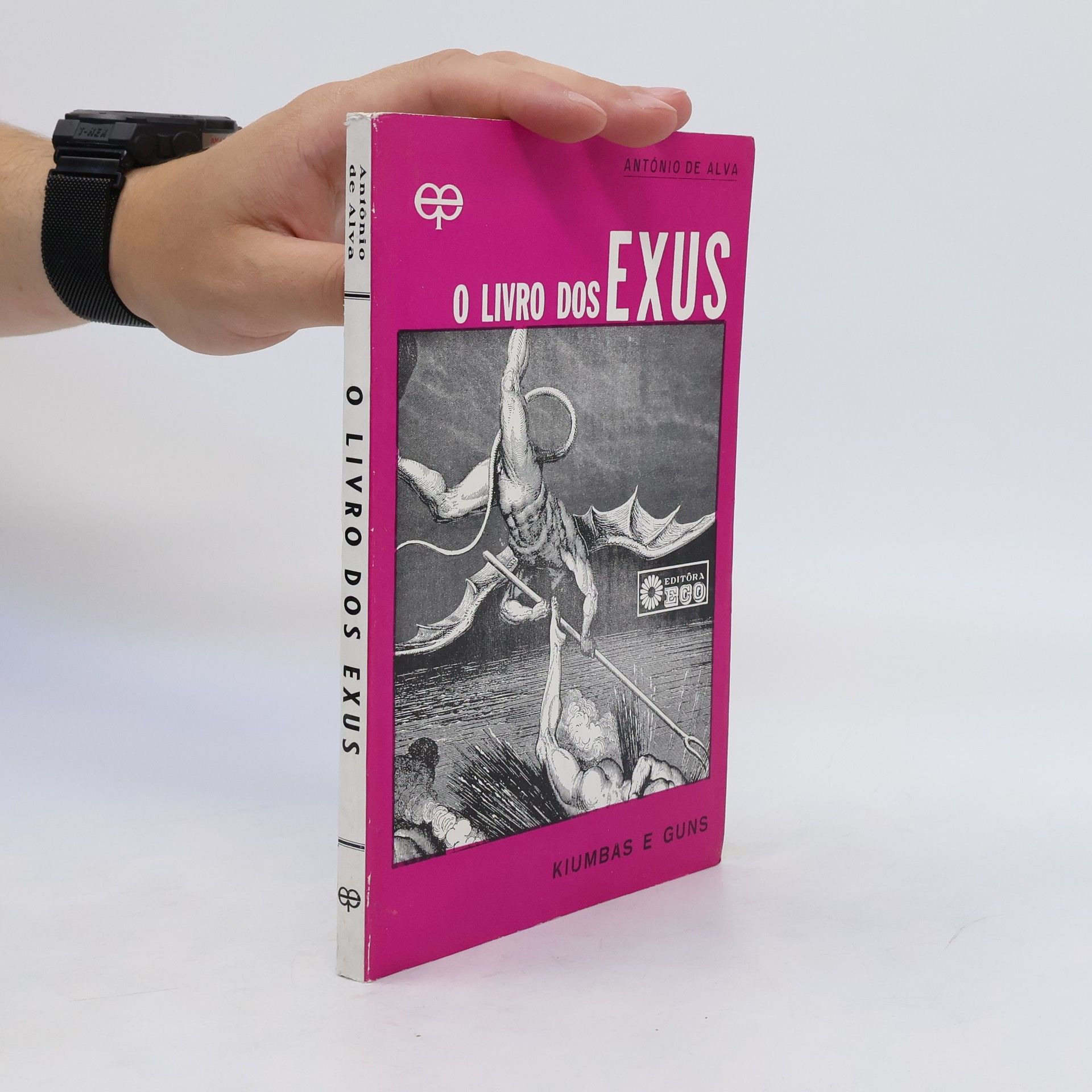 Kiumbas E. Guns O Livrodos Exus