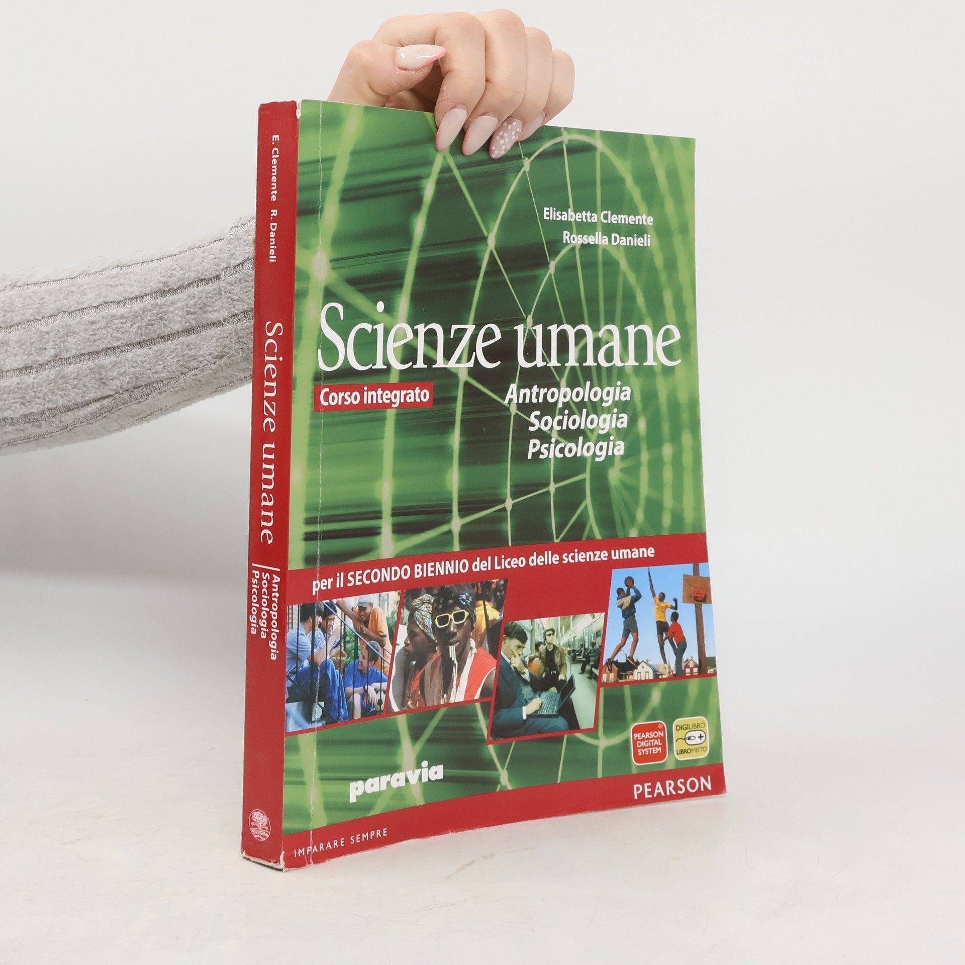 Elisabetta Clemente Scienze umane: Antropologia, Sociologia, Psicologia