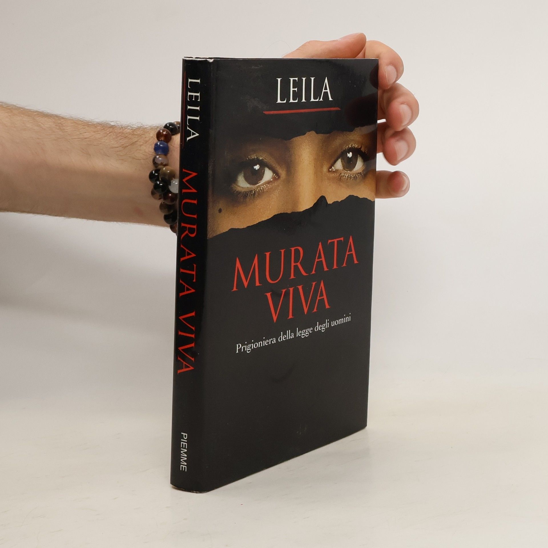 Leila Murata viva