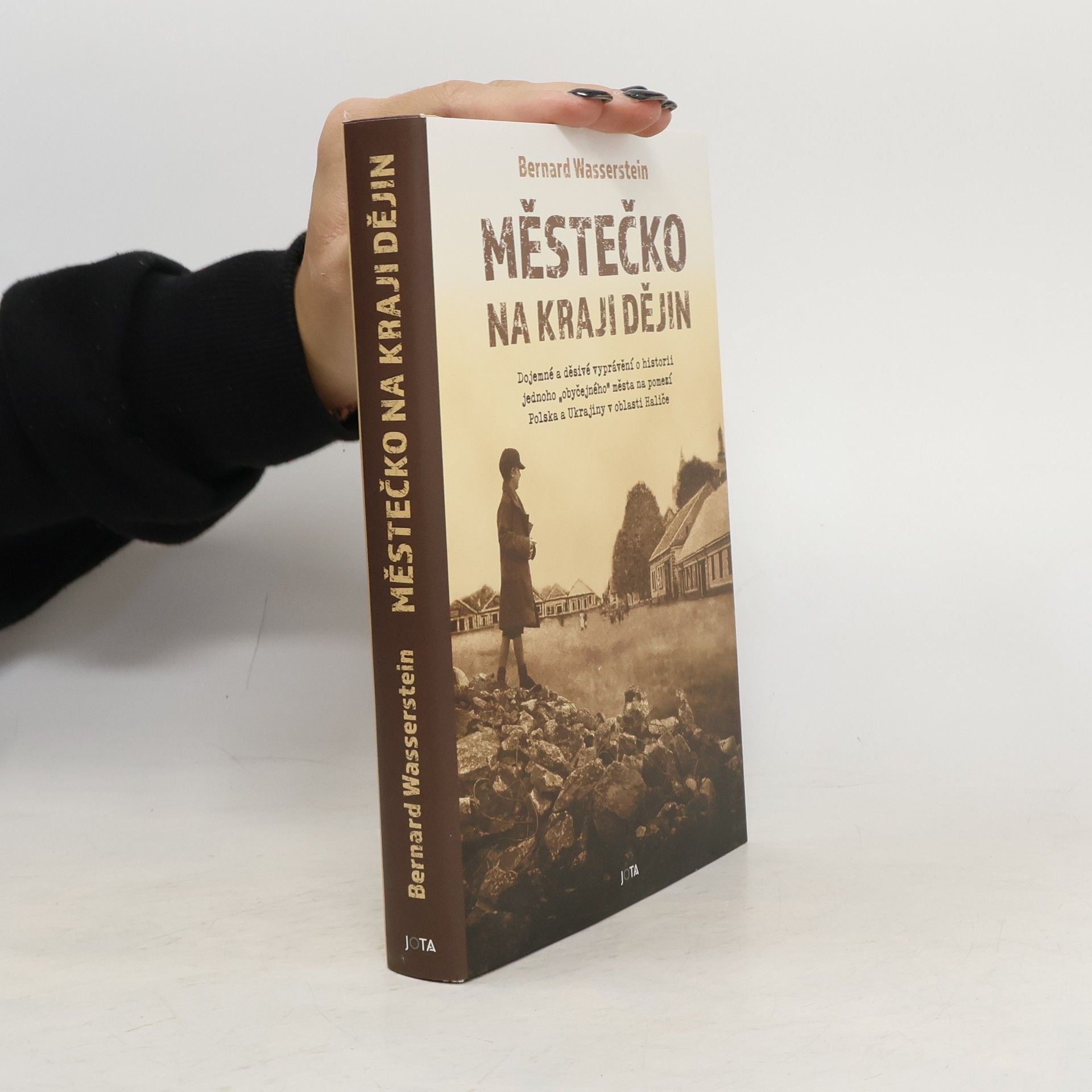 Petra Andělová Městečko na kraji dějin