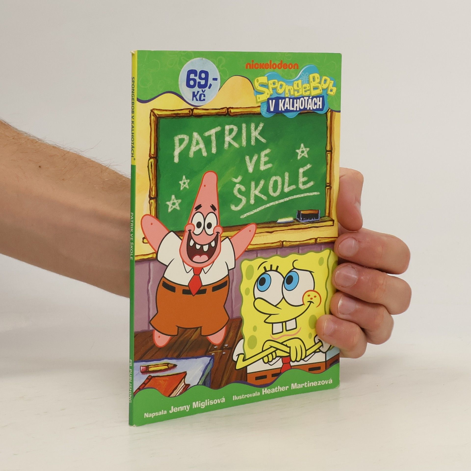Jenny Miglis SpongeBob v kalhotách. Patrik ve škole