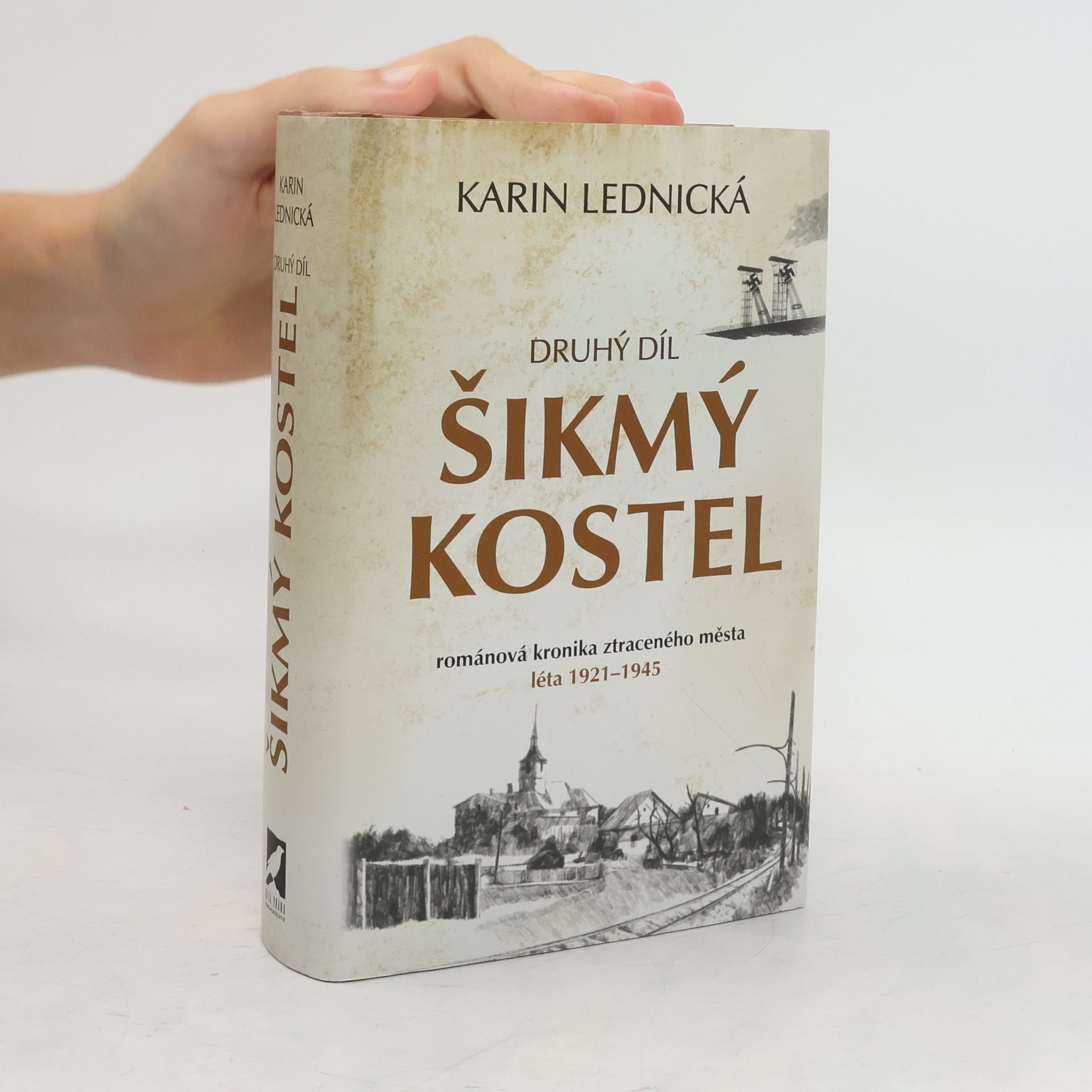 Karin Lednická Šikmý kostel 2