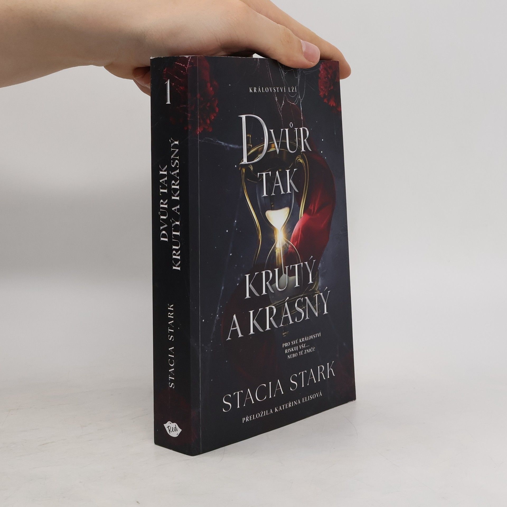 Stacia Stark Dvůr tak krutý a krásný