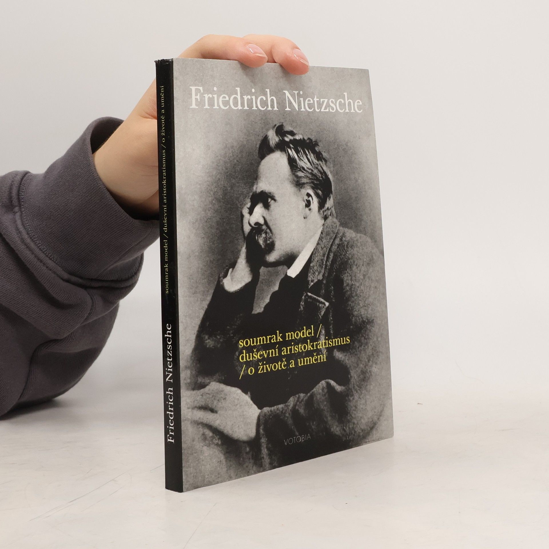 kolektiv Tak pravil Friedrich Nietzsche
