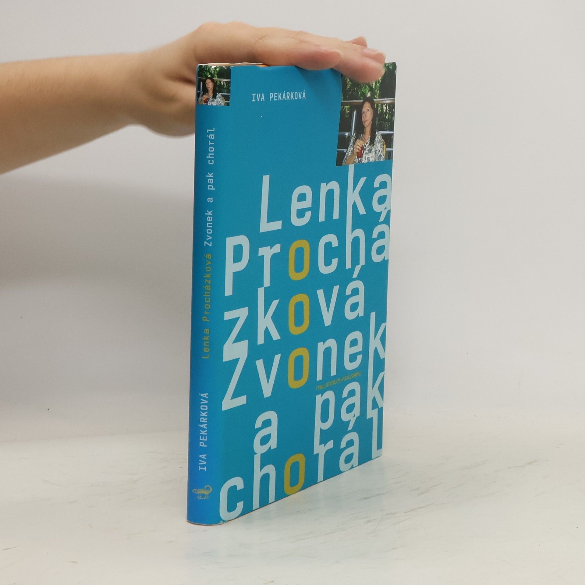Lenka Procházková Zvonek a pak chorál