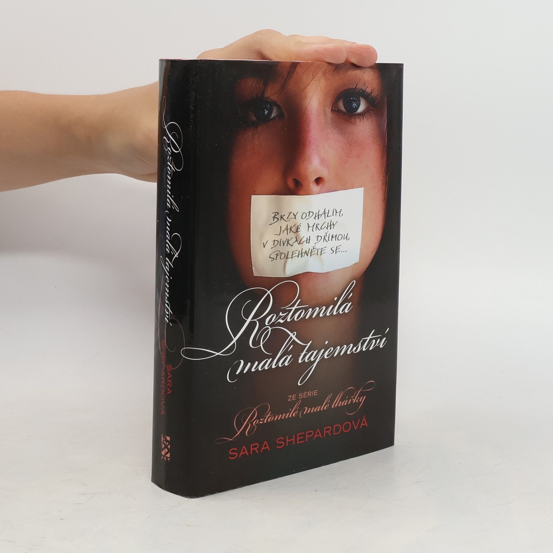 Sara Shepard Roztomilá malá tajemství