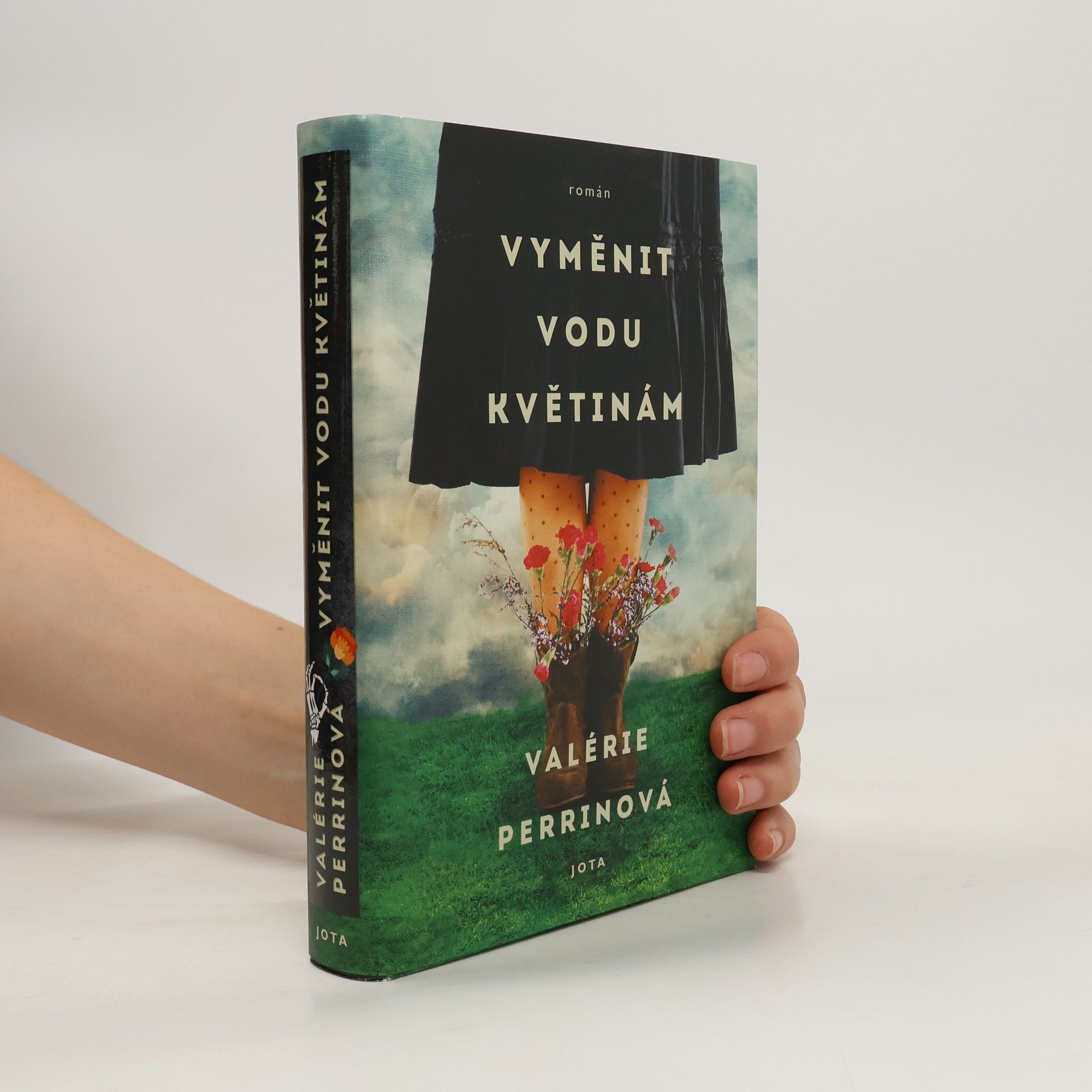 Valérie Perrin Vyměnit vodu květinám