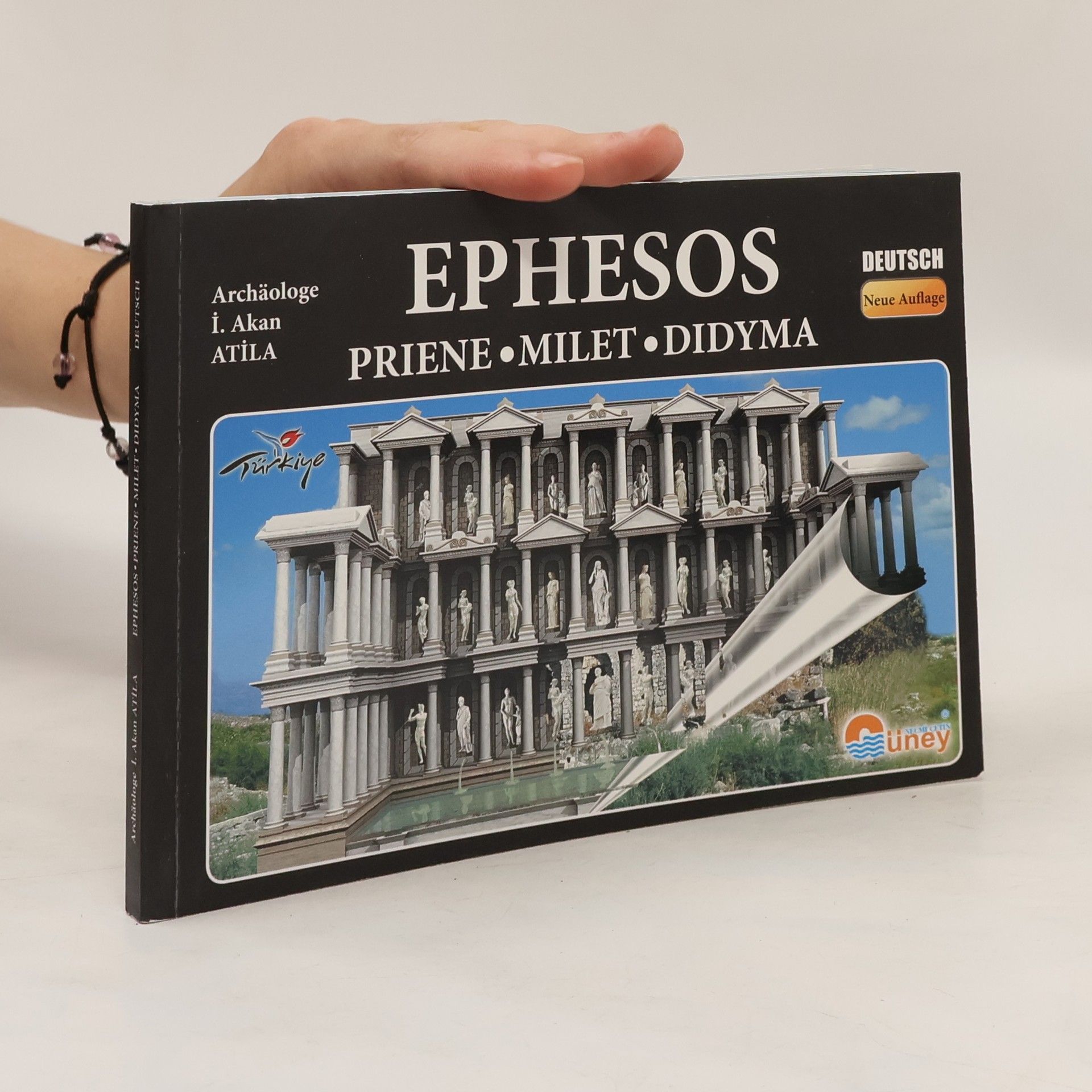 Akan Atila Ephesos