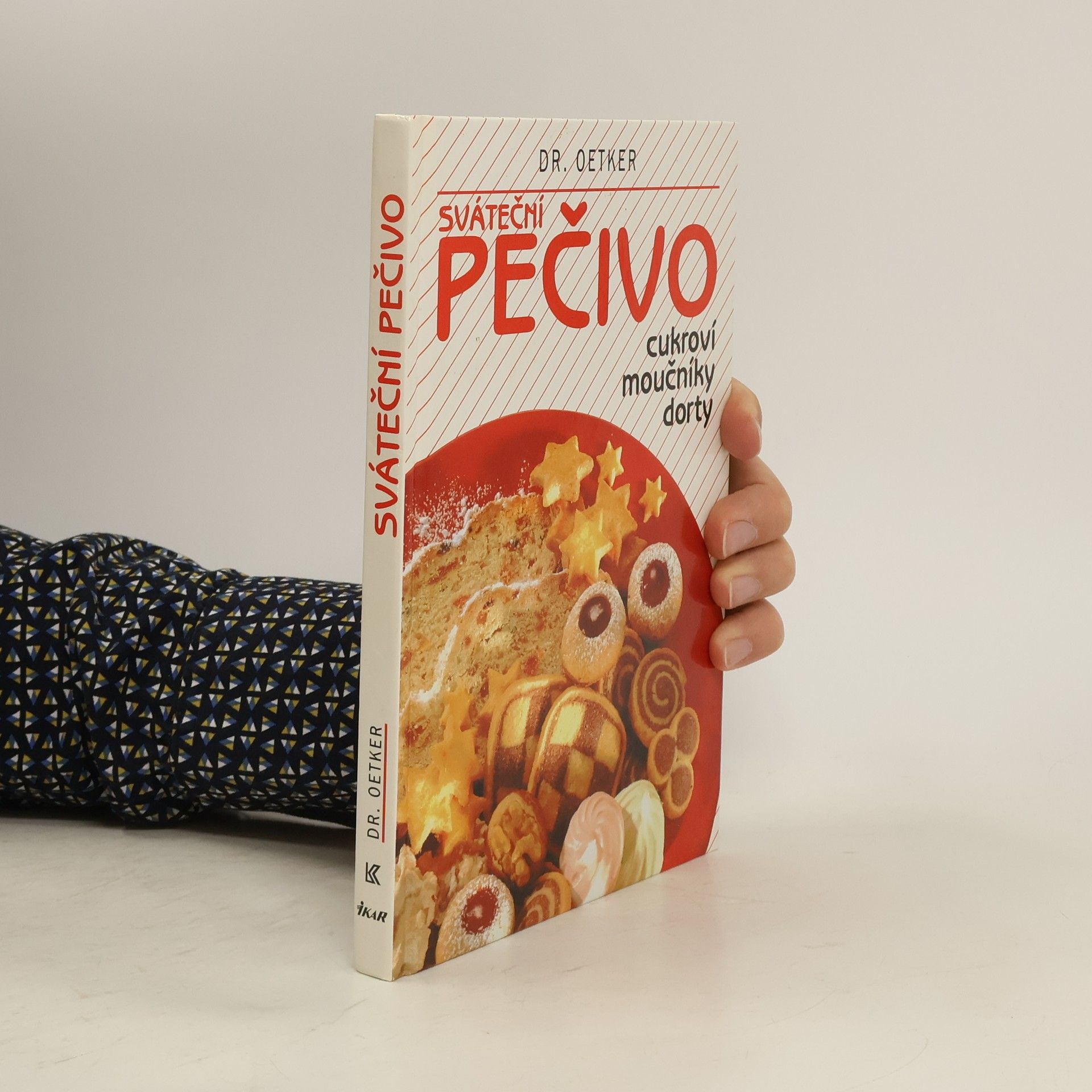 Alena Vlčková Sváteční pečivo. Cukroví, moučníky, dorty