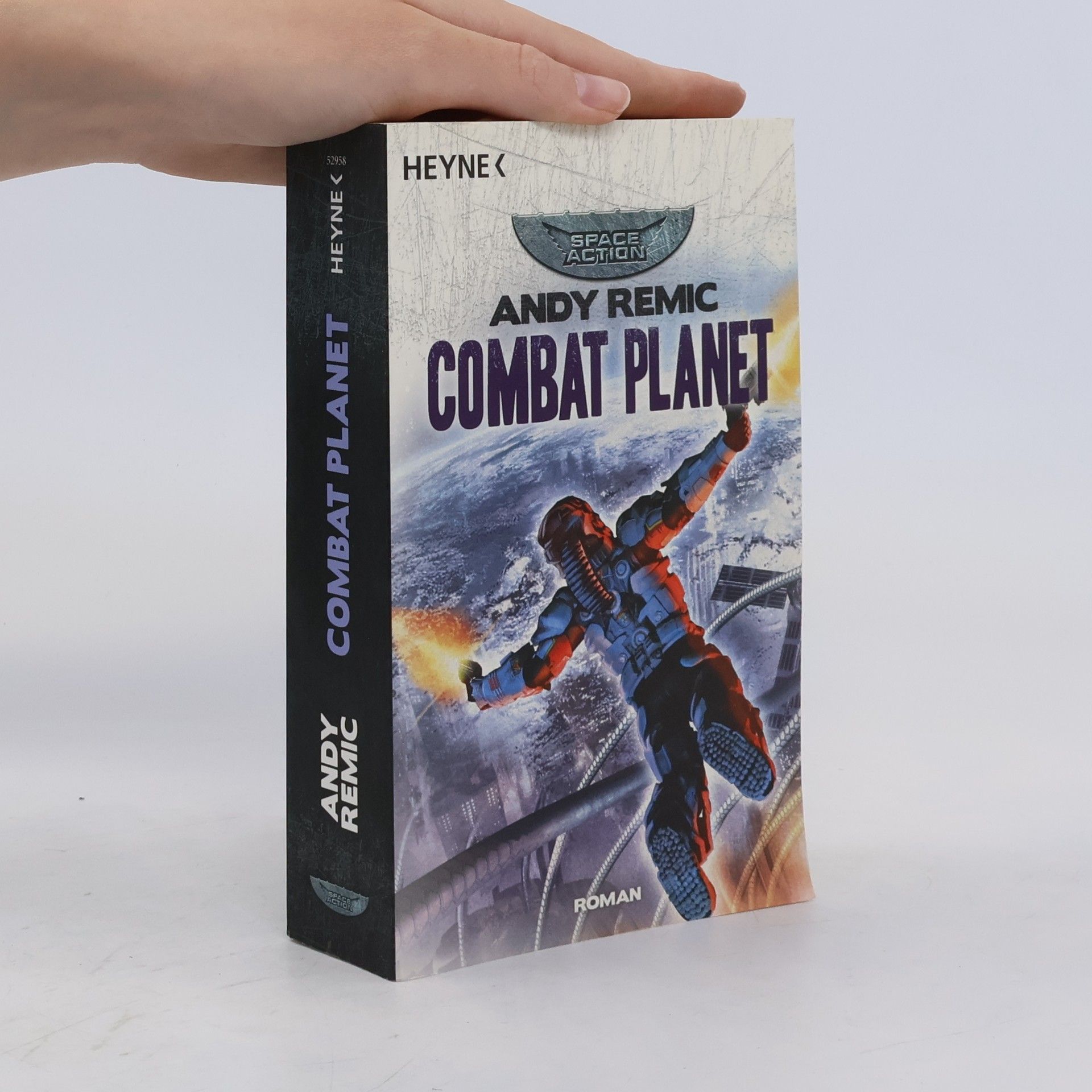 Andy Remic Combat Planet. Roman