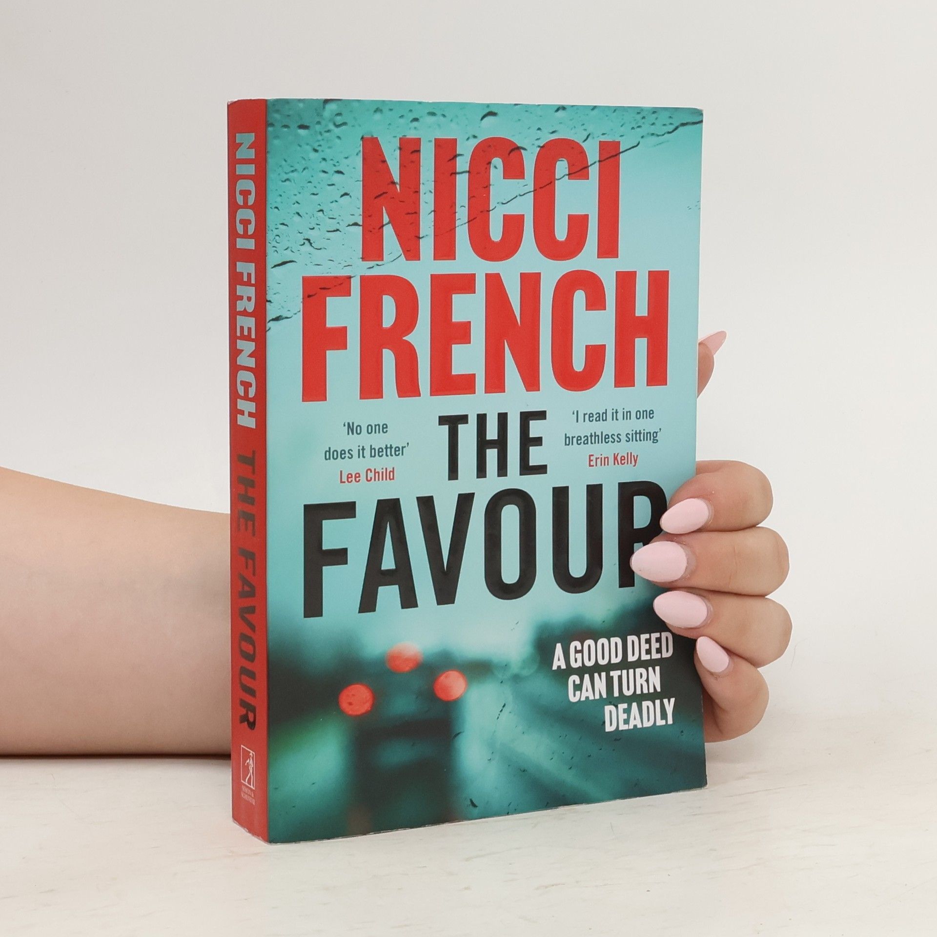 Nicci French The Favour