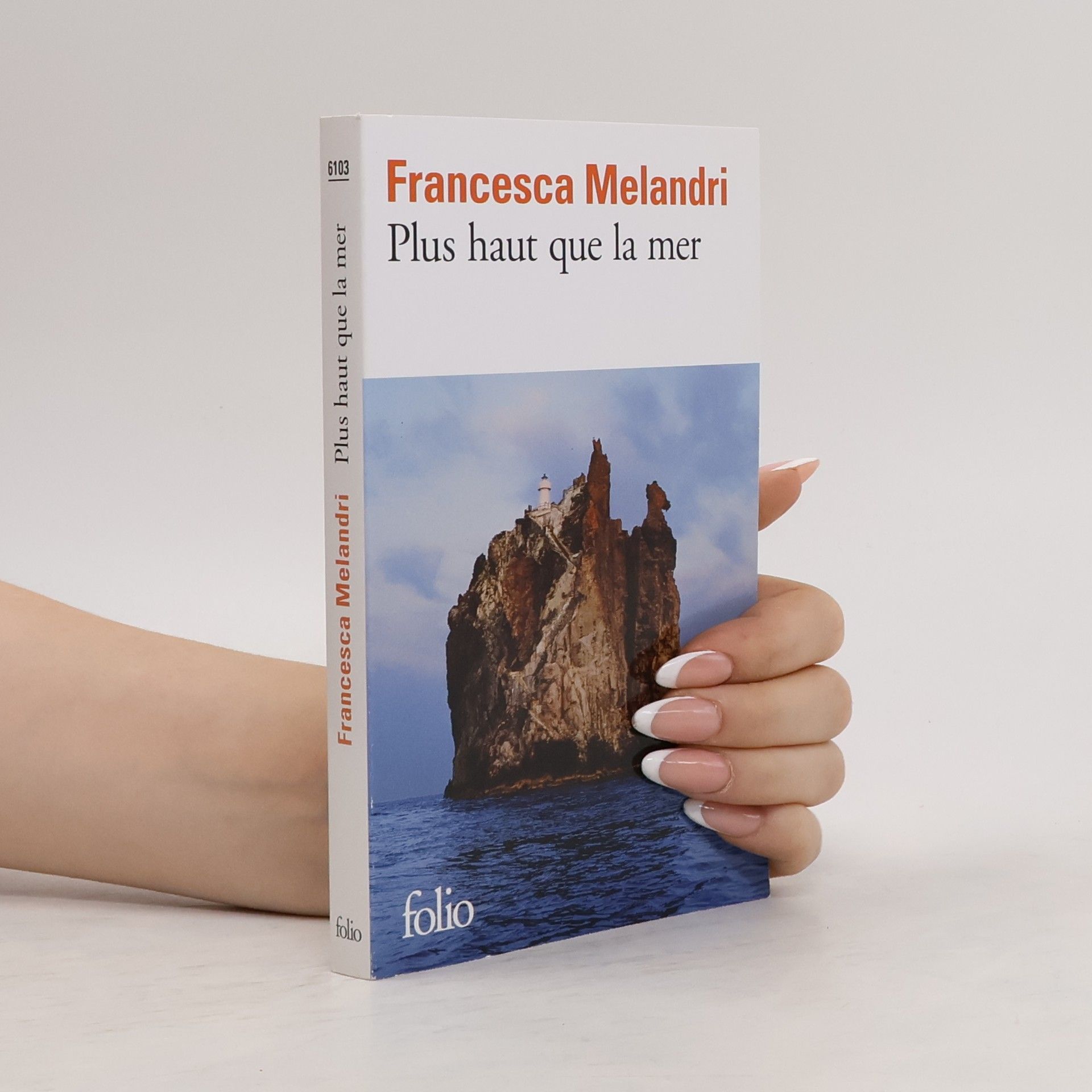 Francesca Melandri Plus haut que la mer