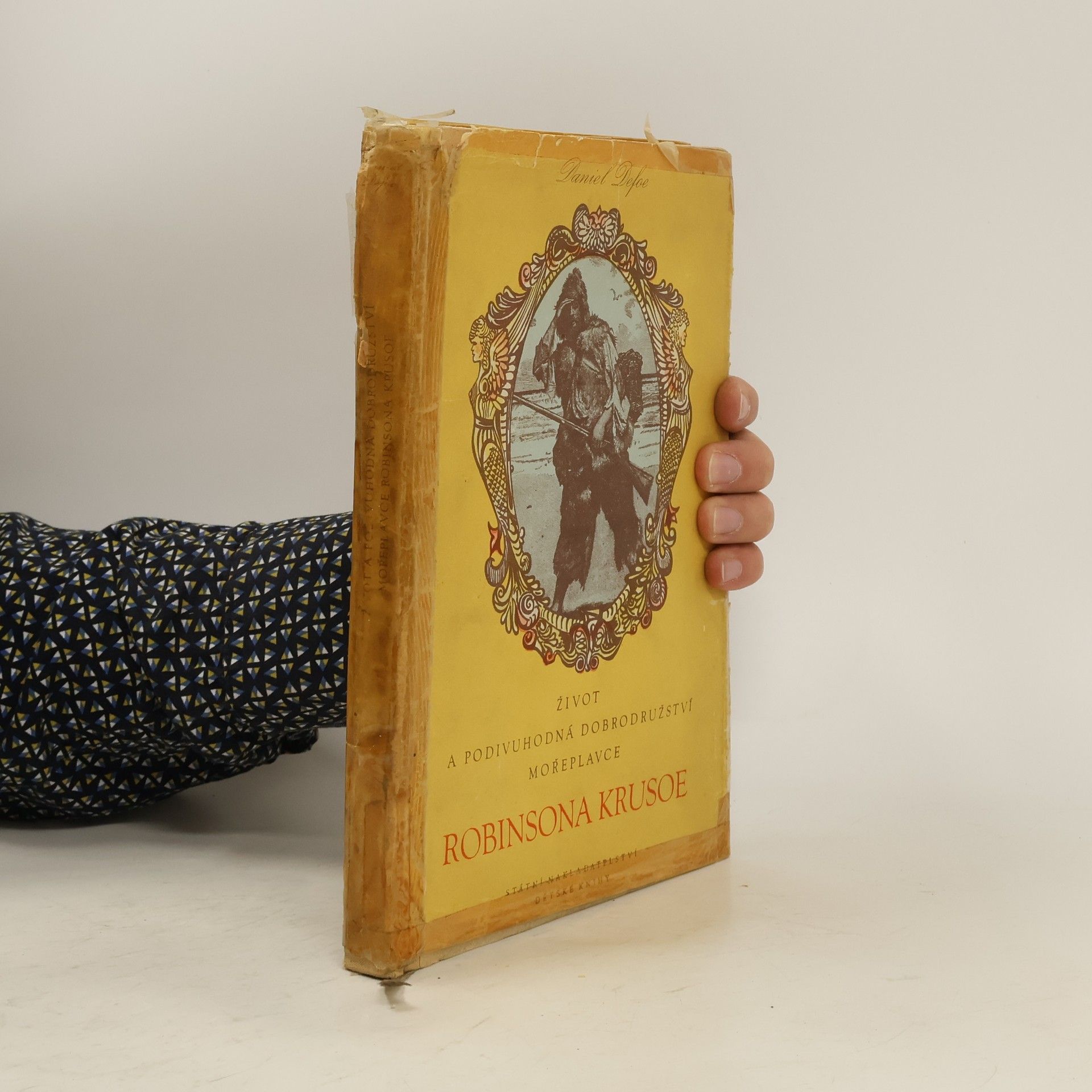 Daniel Defoe Život a podivuhodná dobrodružství mořeplavce Robinsona Krusoe