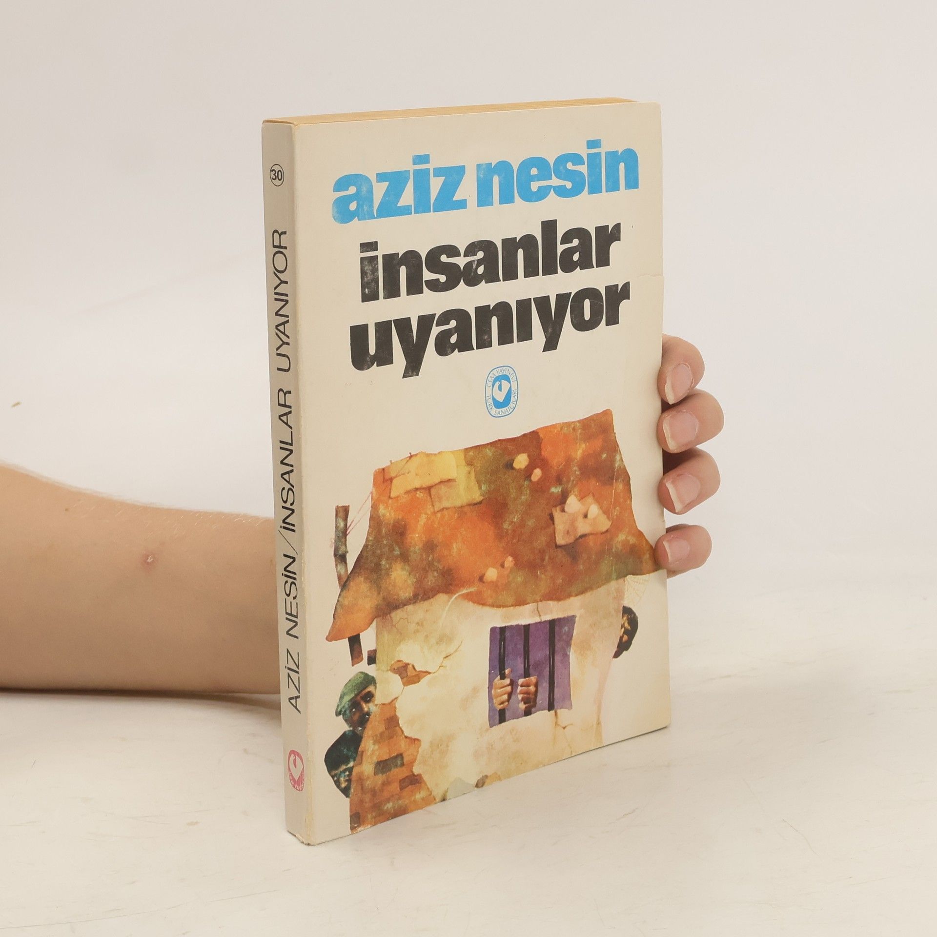 Aziz Nesin İnsanlar Uyanıyor