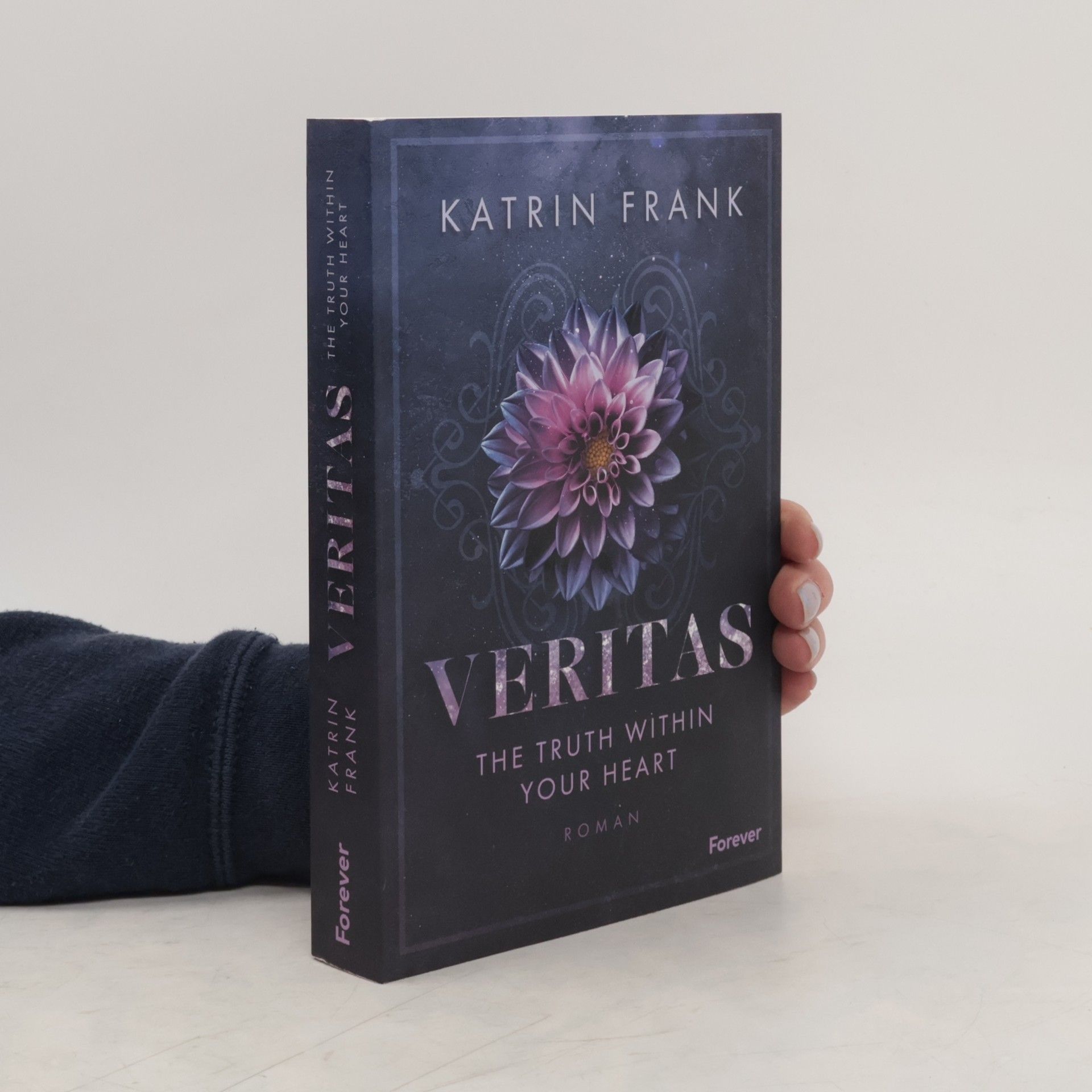 Katrin Frank Veritas. The Truth Within Your Heart