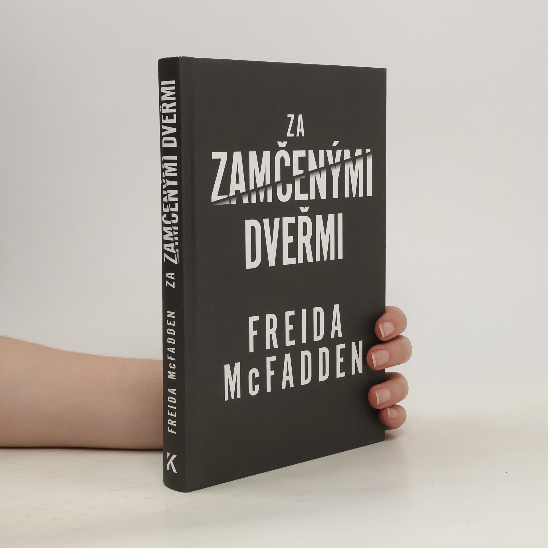 Naďa Funioková Za zamčenými dveřmi