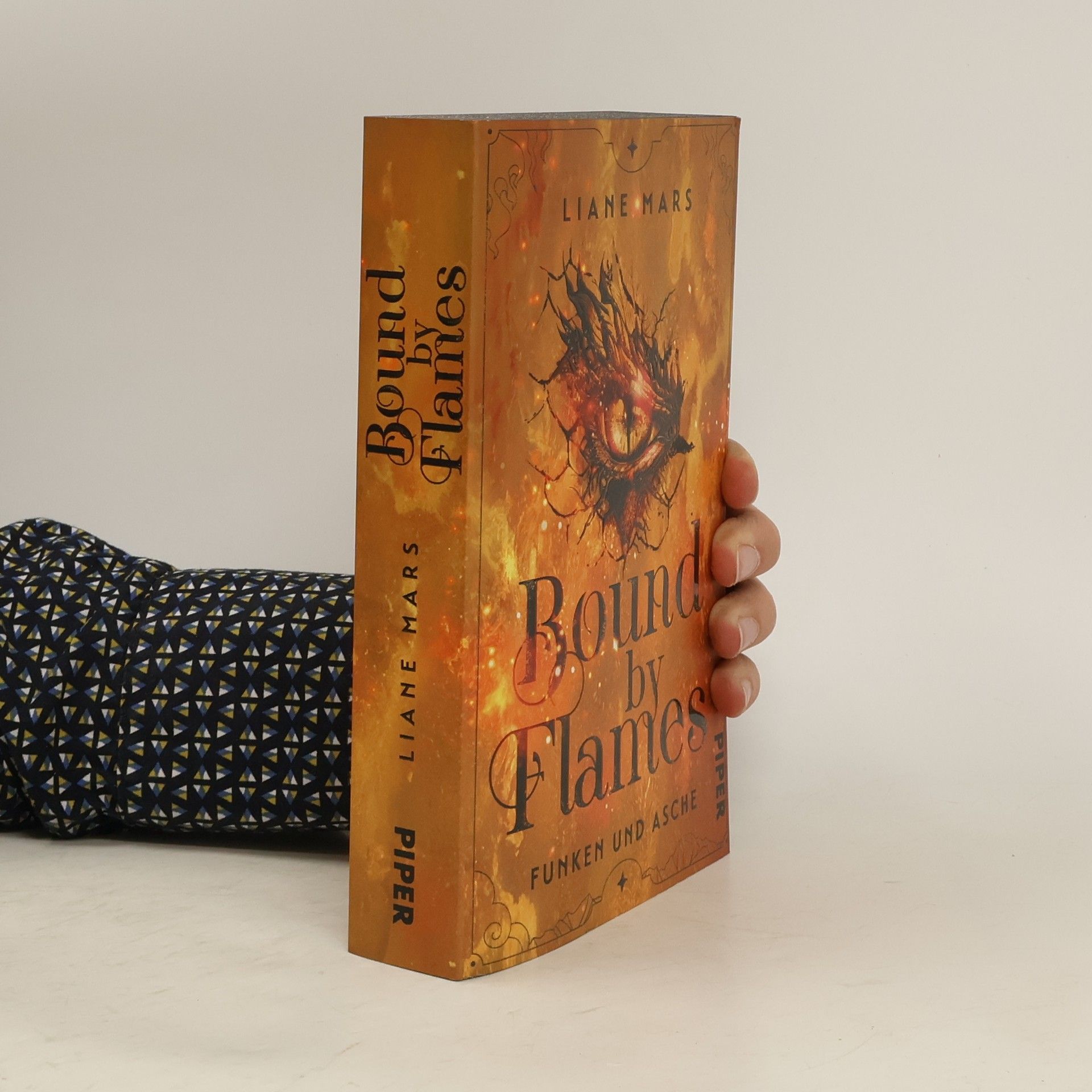 Liane Mars Bound by Flames