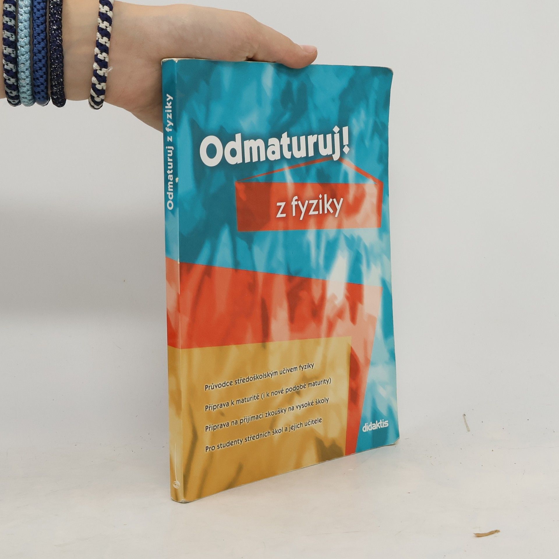 AA.VV. Odmaturuj! z fyziky