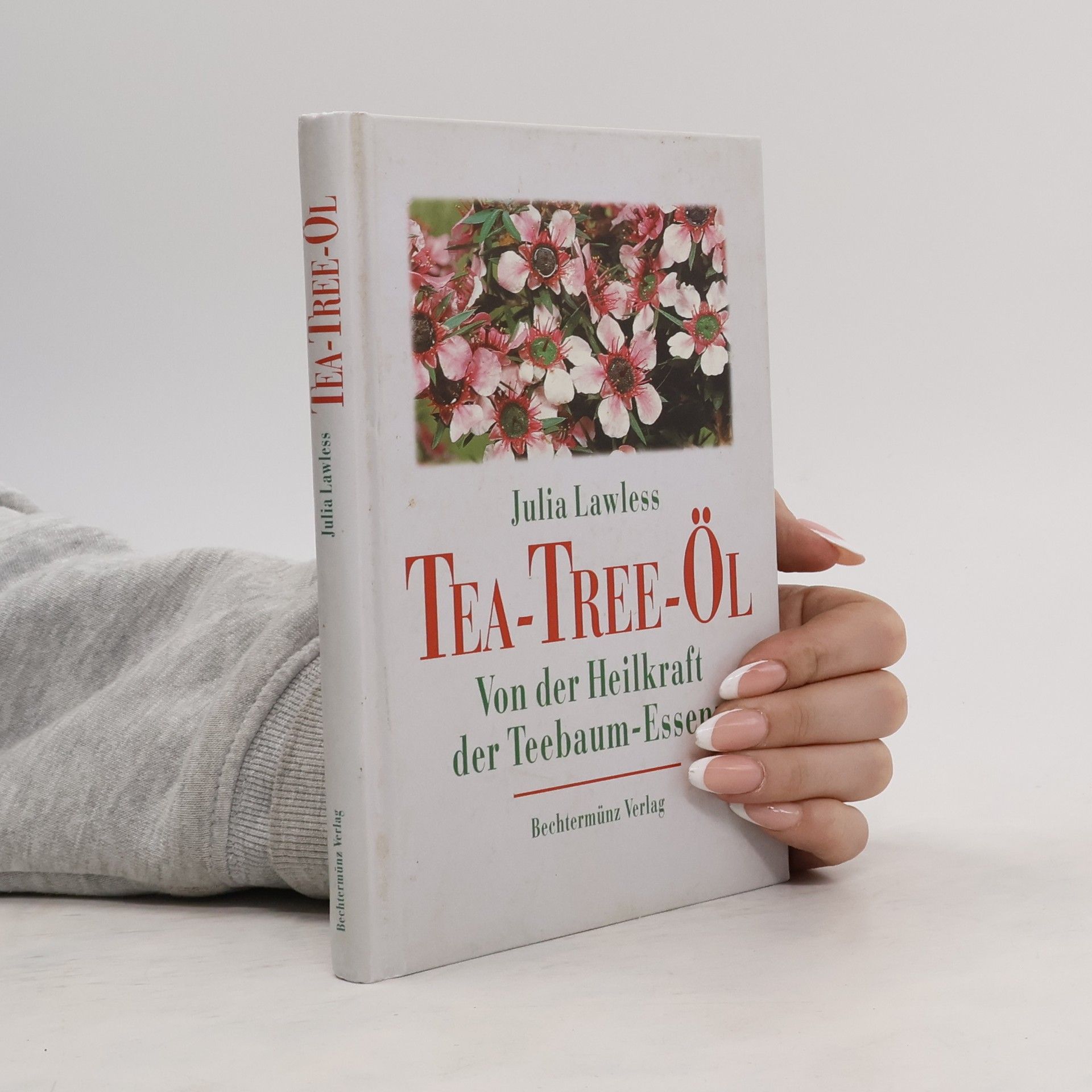 Julia Lawless Tea-Tree-Öl