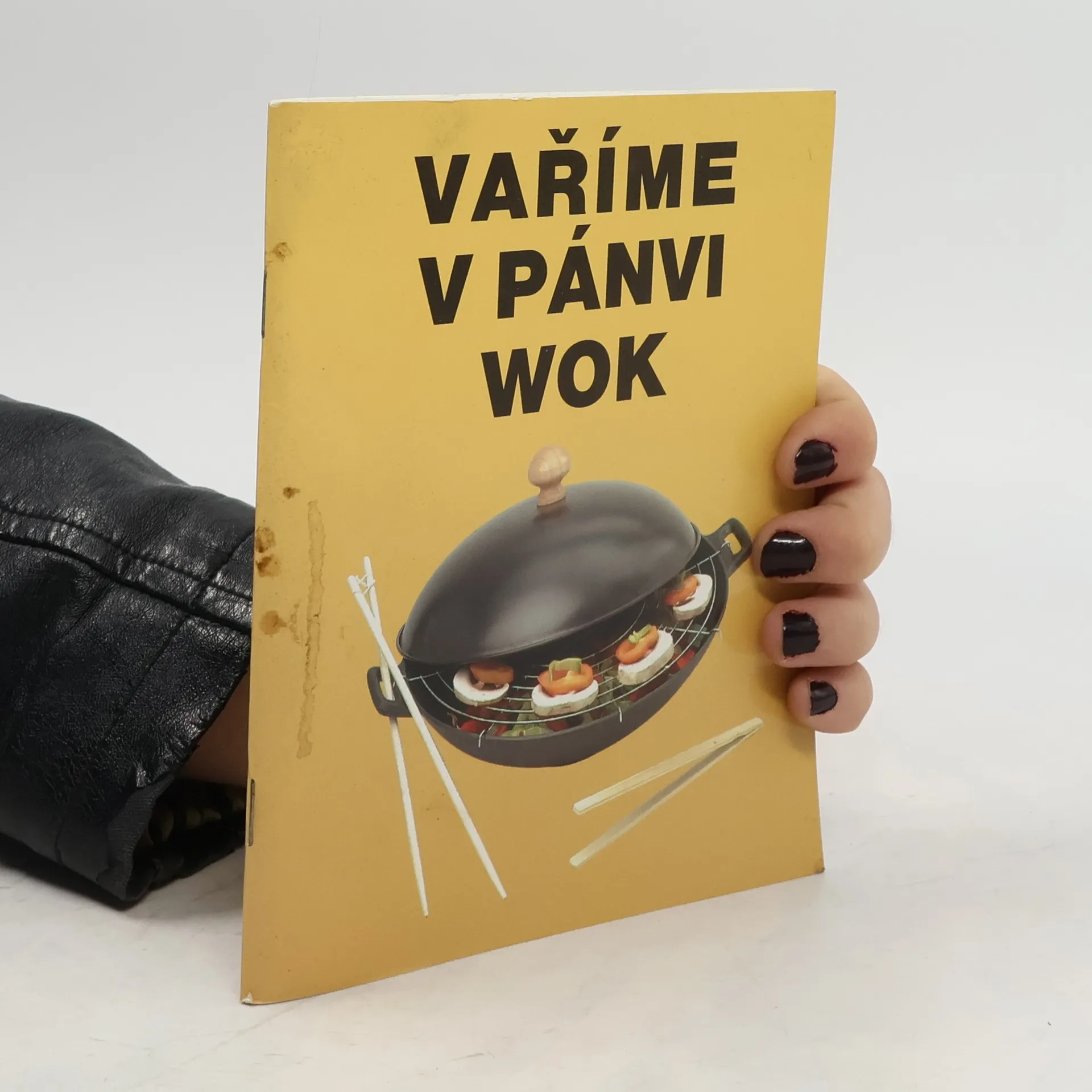 Vaříme v pánvi WOK | Kniha | mäkká | Sean Chen | CS