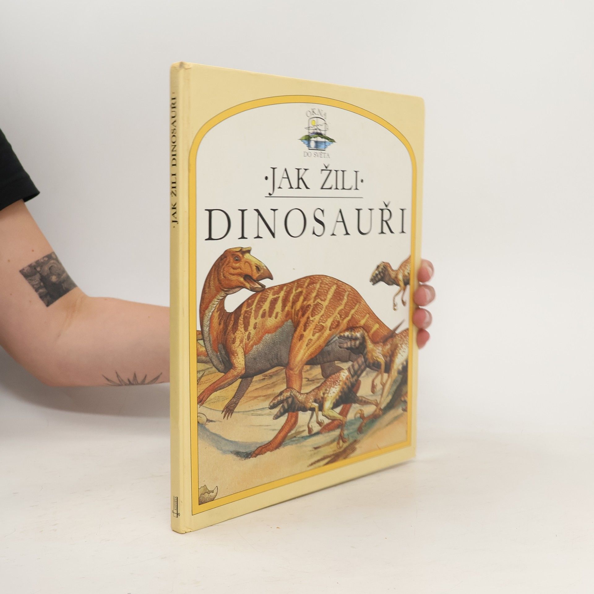 Steve Parker Jak žili dinosauři