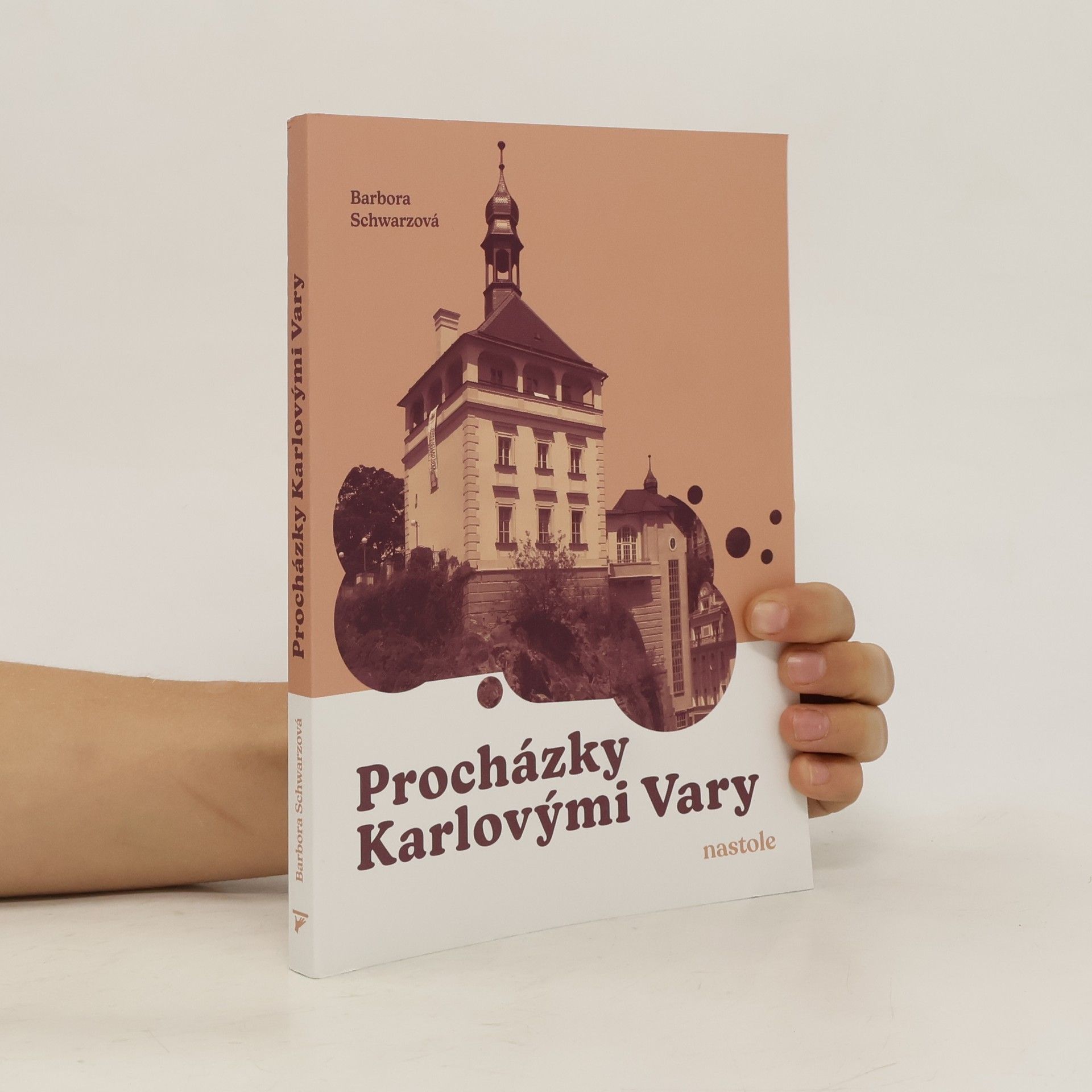 Barbora Schwarzová Procházky Karlovými Vary