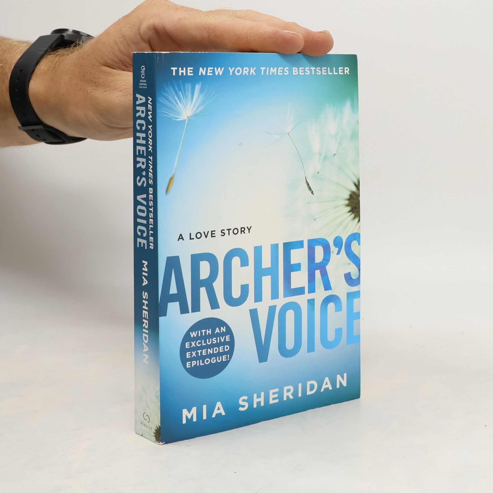 Mia Sheridan Archer's Voice