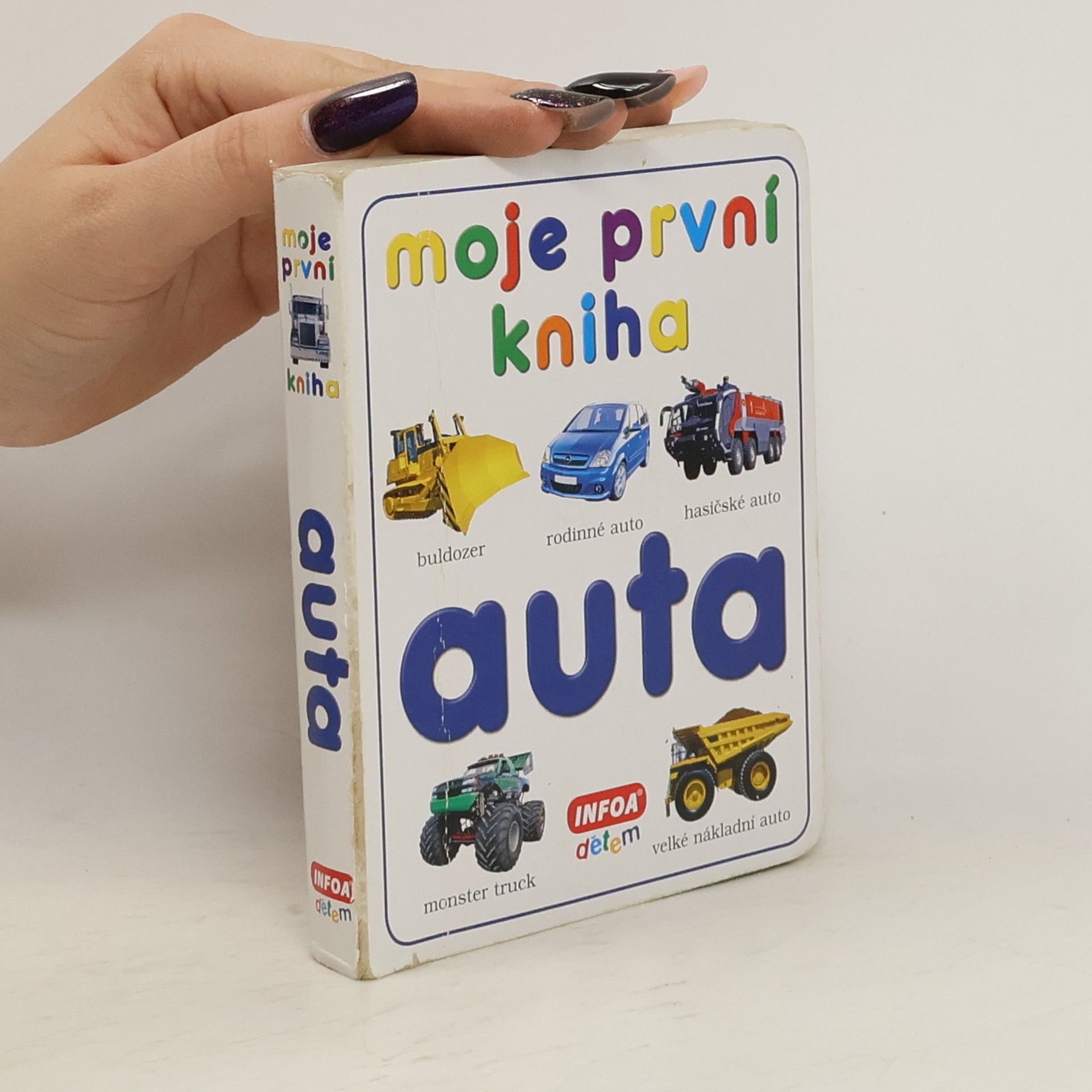 kolektiv Auta