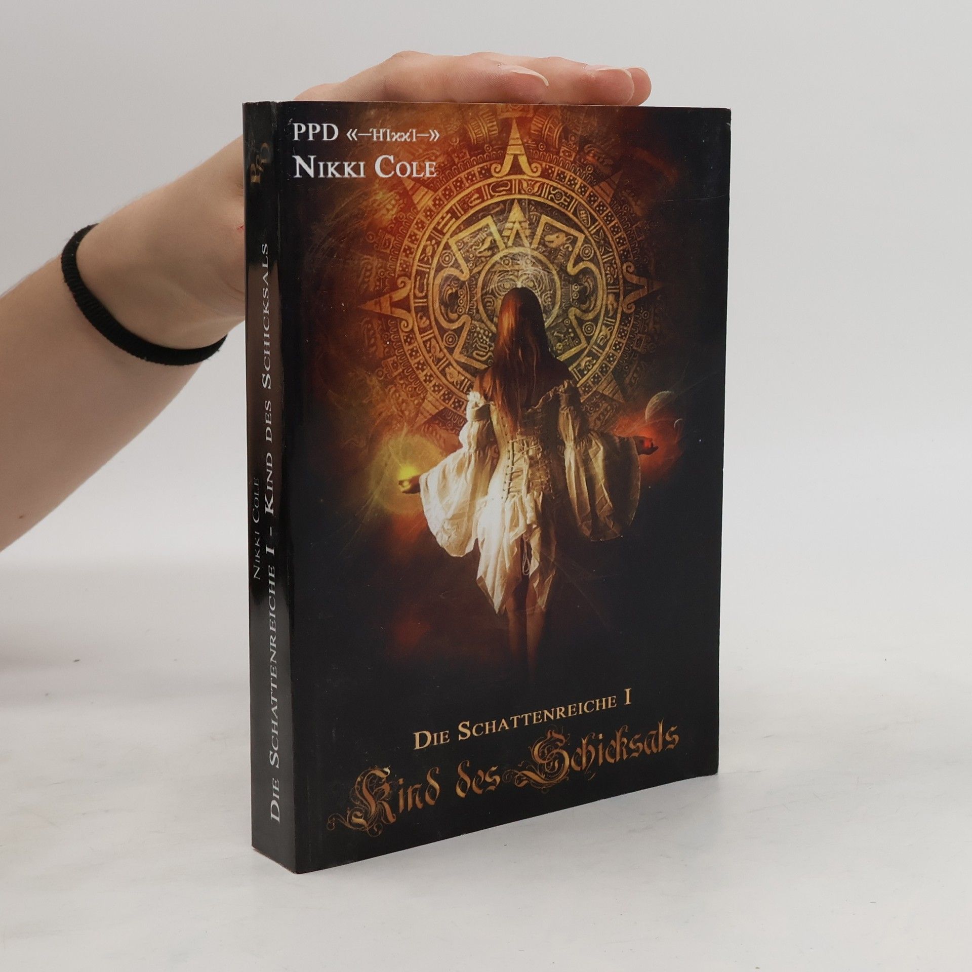 Nikki Cole Kind des Schicksals