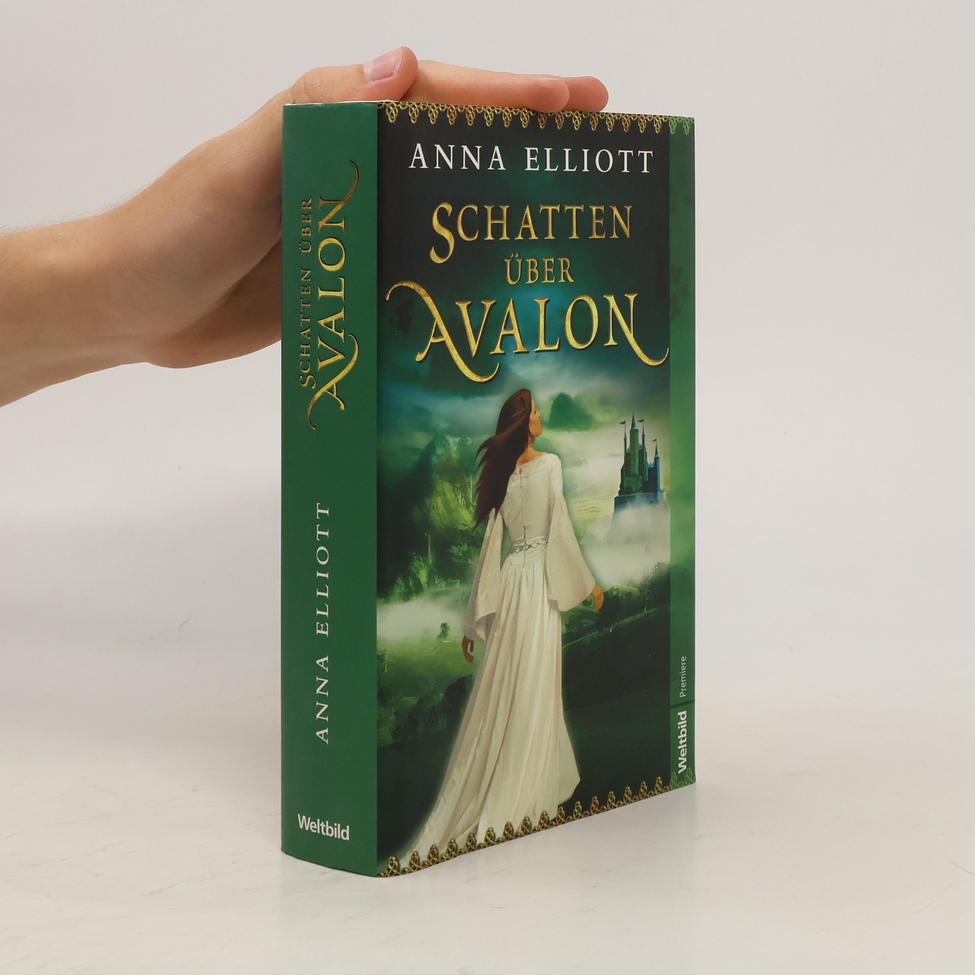 Anna Elliott Schatten über Avalon