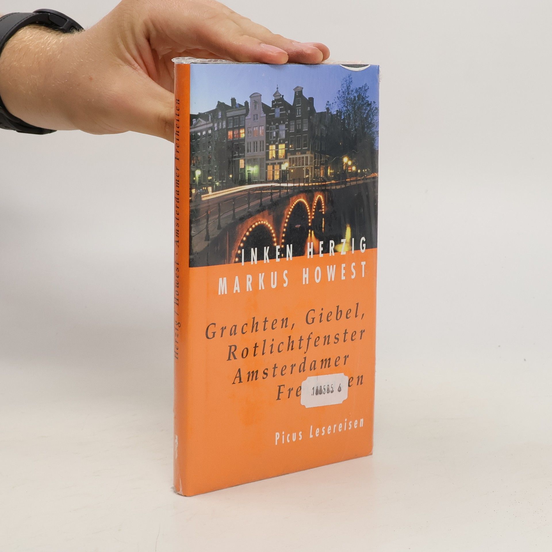 Inken Herzig Grachten, Giebel, Rotlichtfenster