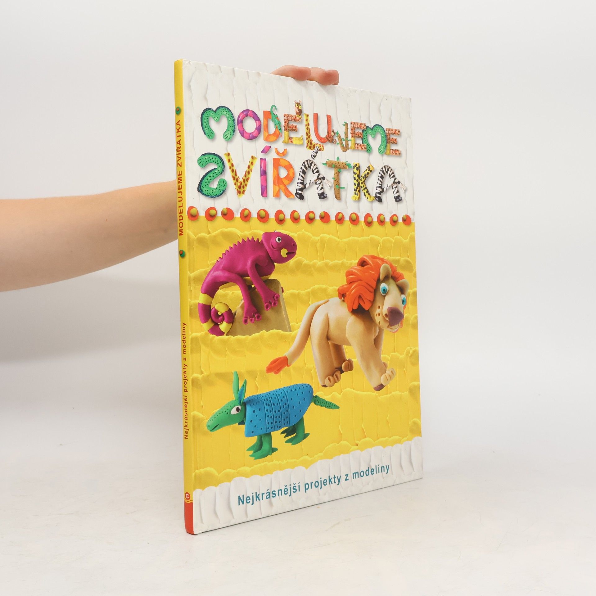 Marija Konstantinovna Makarenko Modelujeme zvířátka : nejkrásnější projekty z modelíny