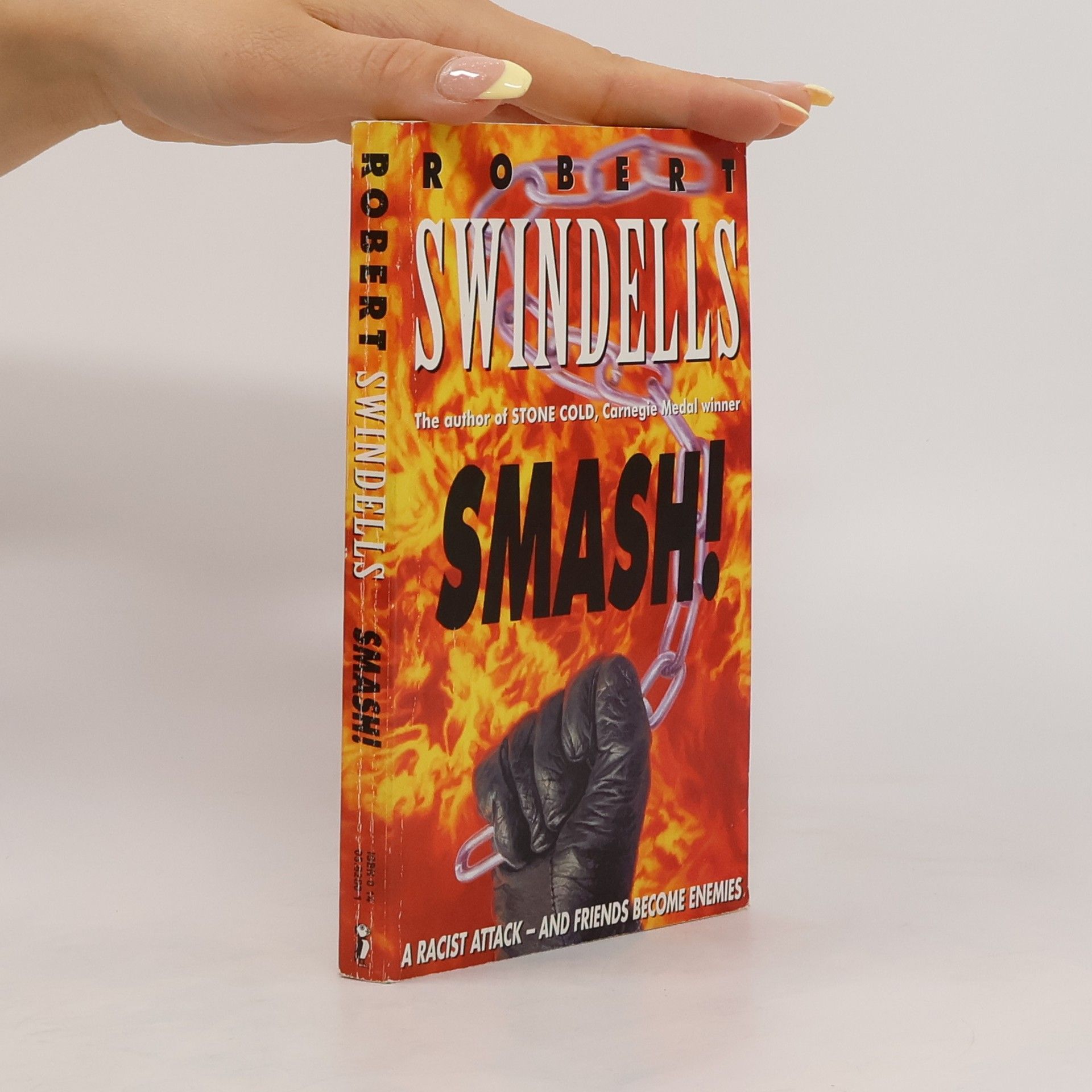 Robert E. Swindells Smash!