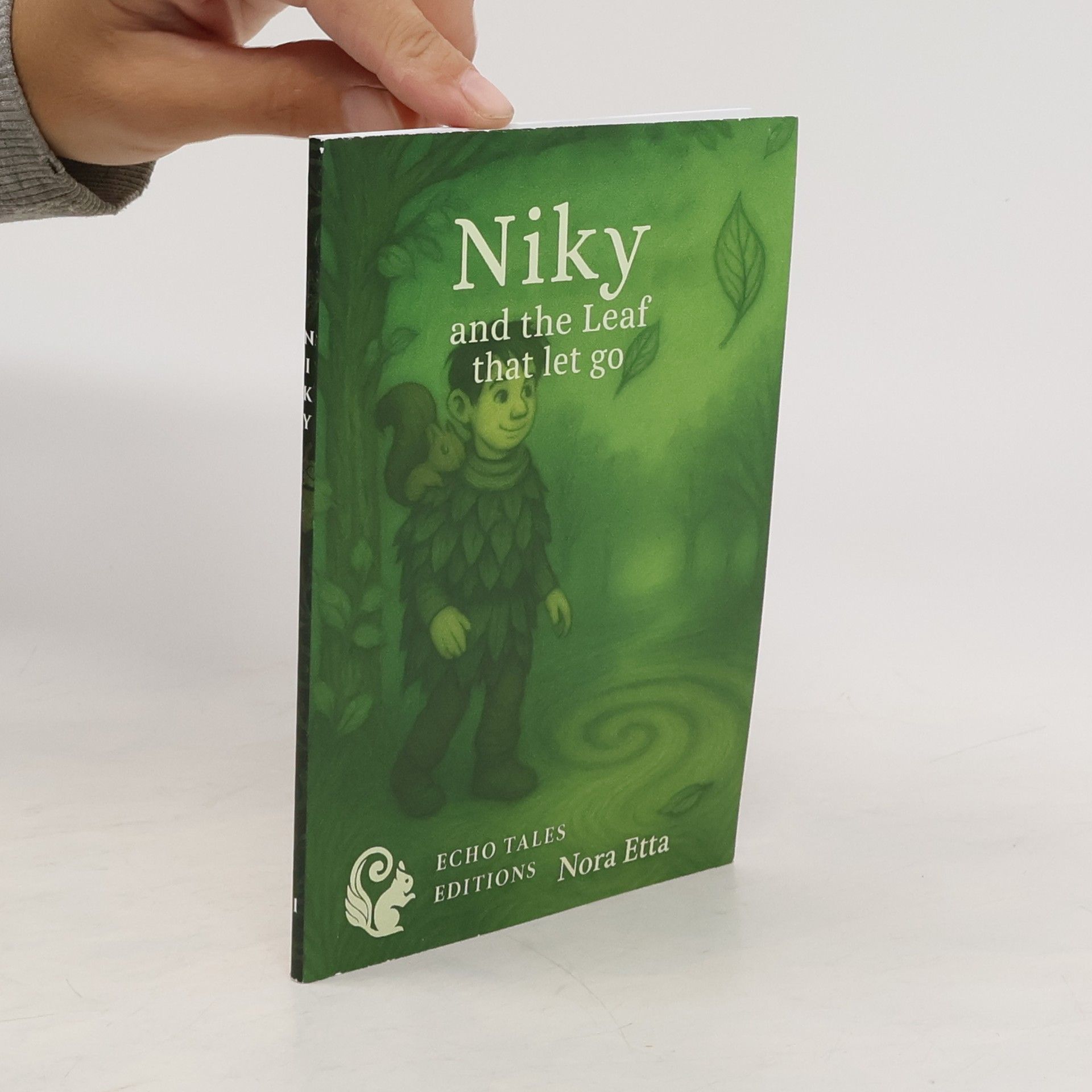 Nora Etta Niky and the Leaf that Let Go