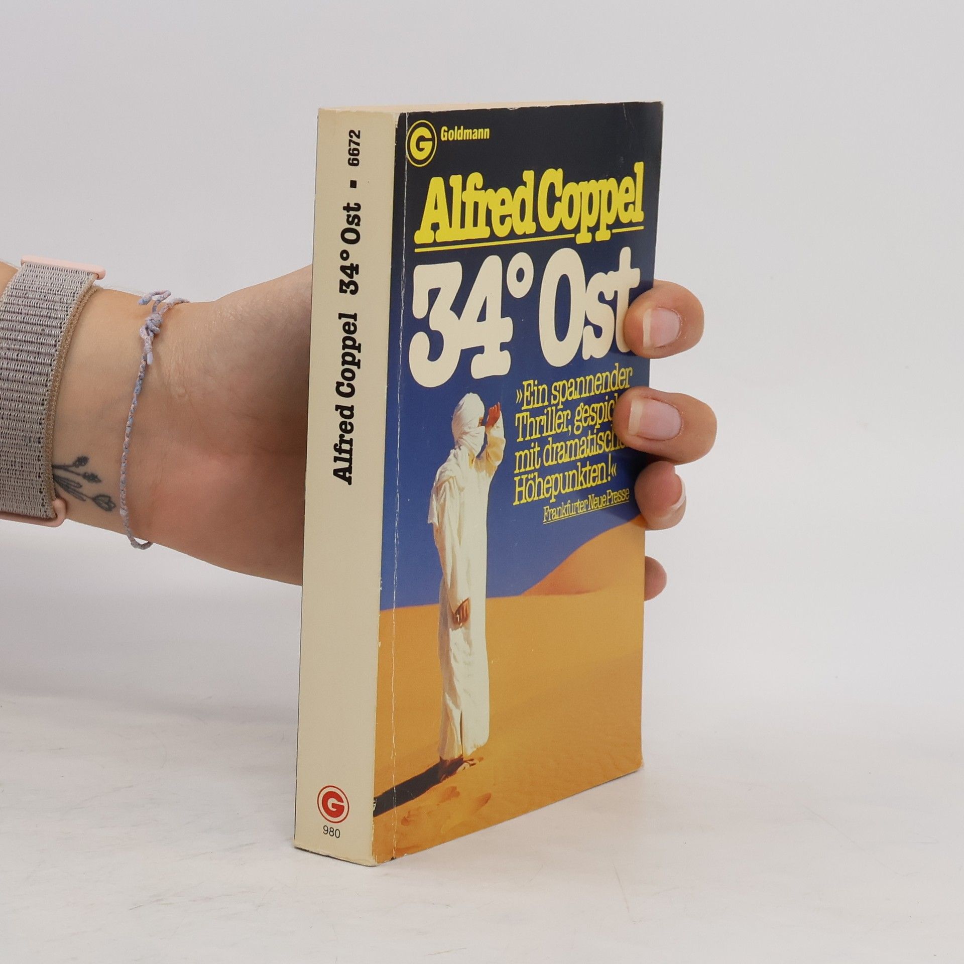 Alfred Coppel Vierunddreißig Grad Ost. Roman.