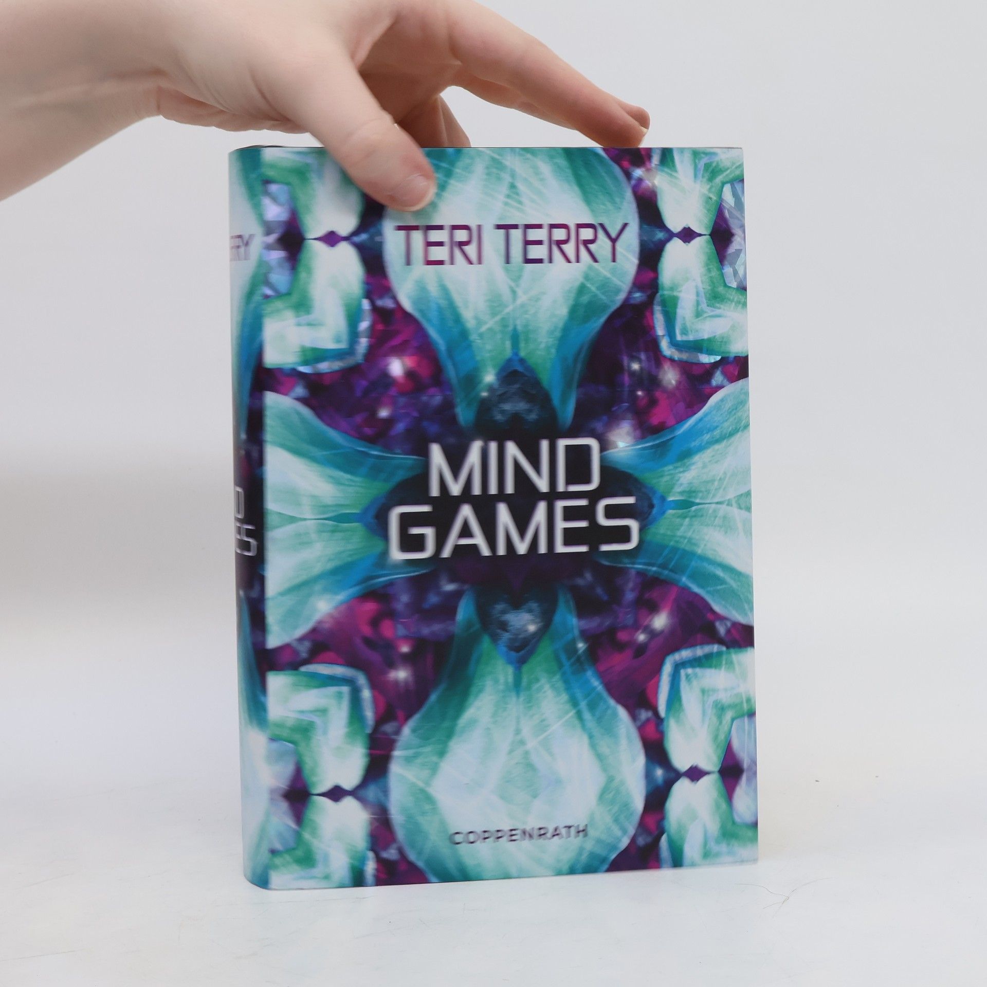 Teri Terry Mind Games