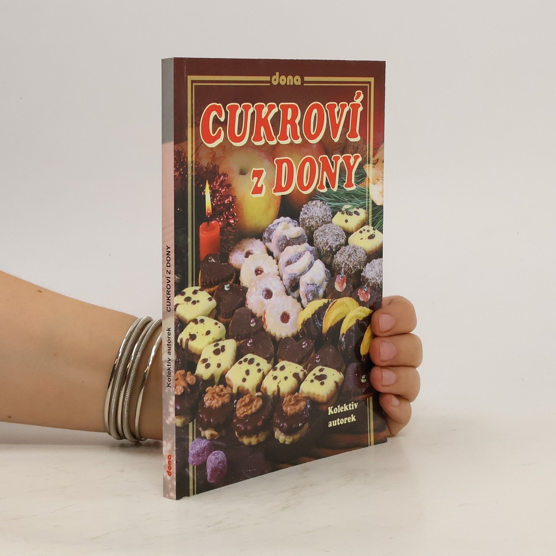 Collectif d'auteurs Cukroví z Dony