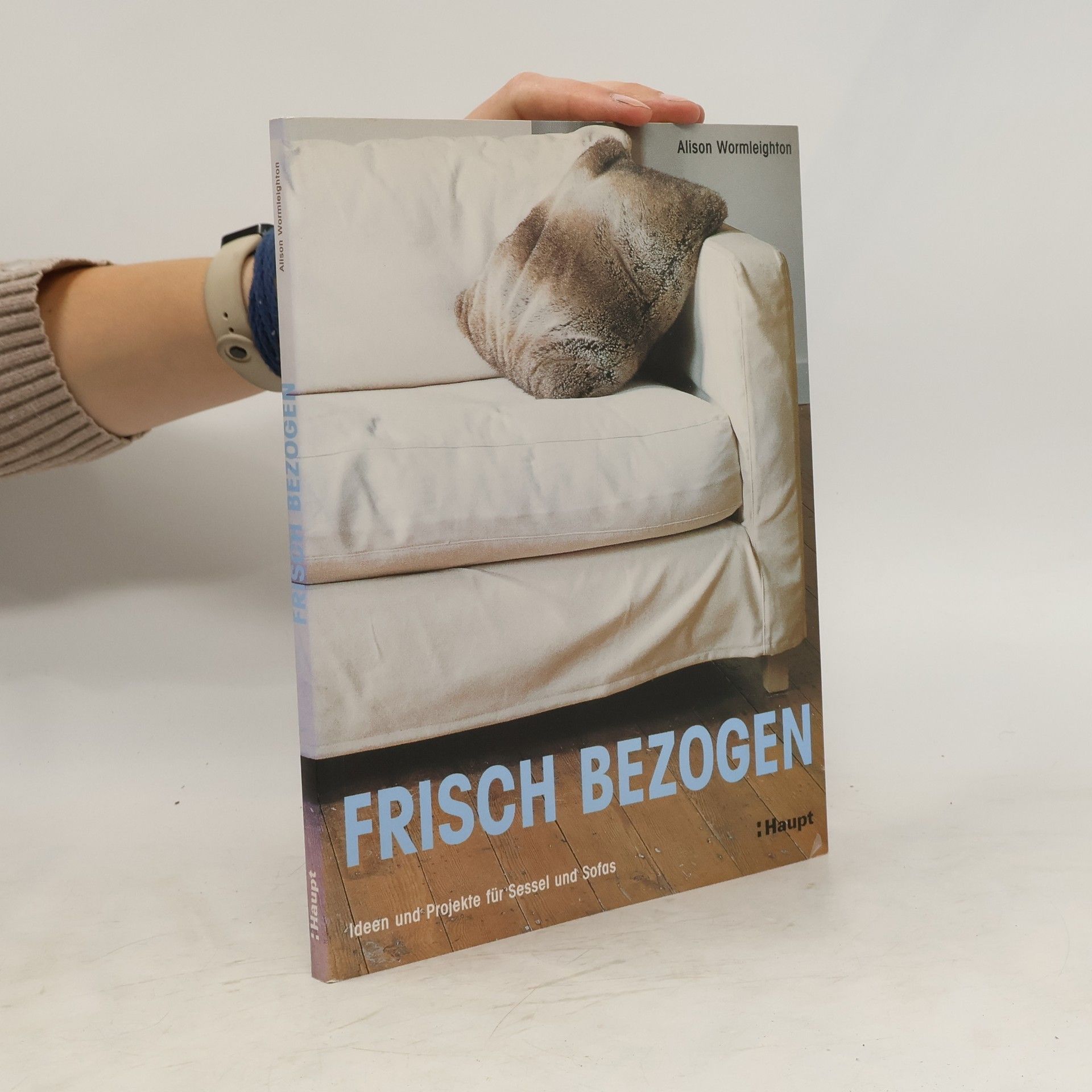 Alison Wormleighton Frisch bezogen