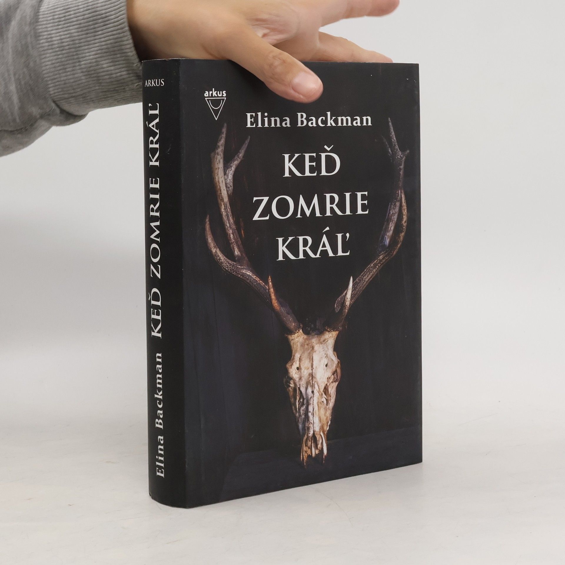Elina Backman Keď zomrie kráľ