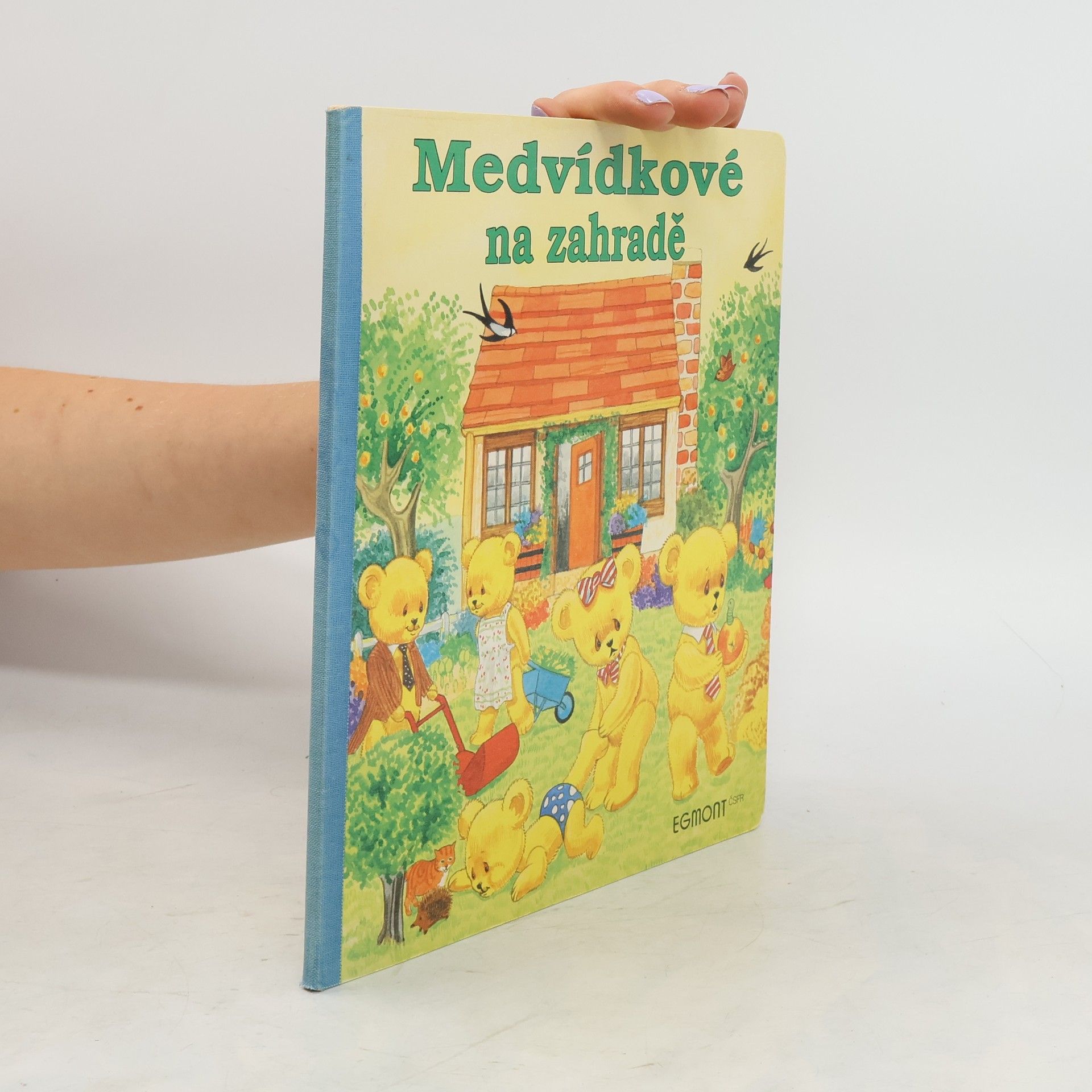Gisela Fischer-Lingat Medvídkové na zahradě