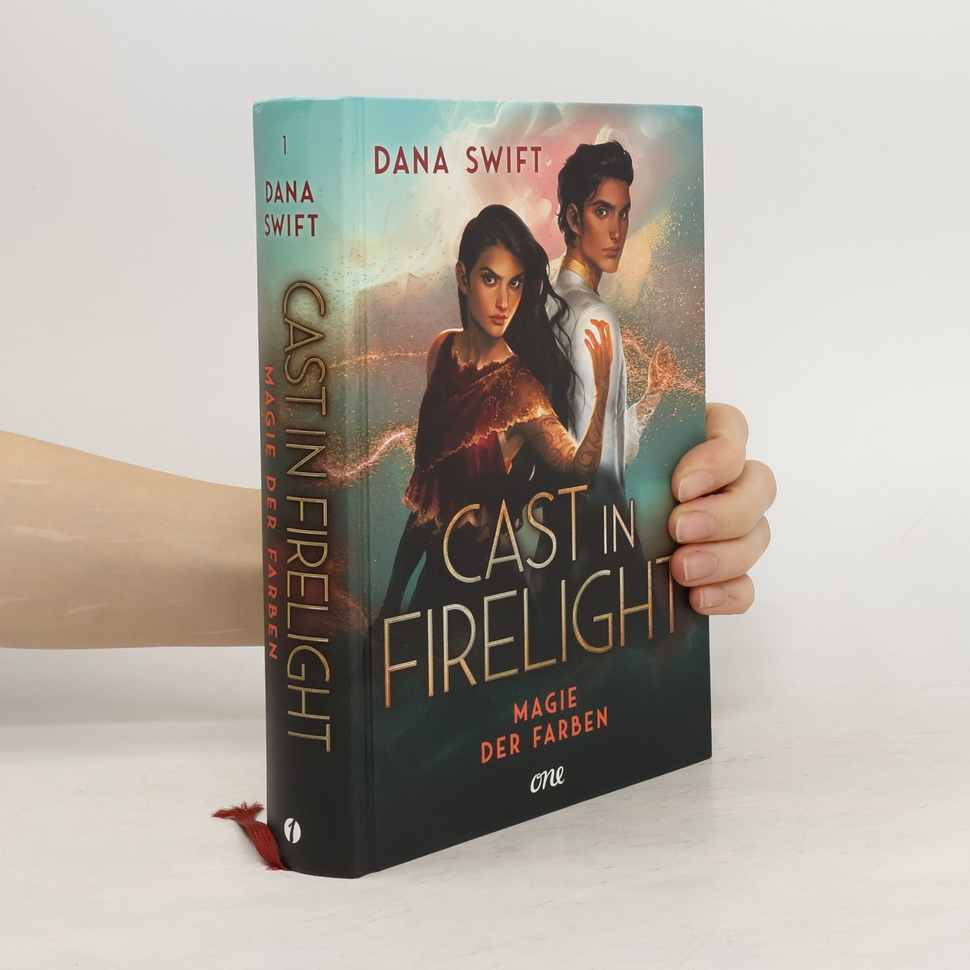Dana Swift Cast in Firelight - Magie der Farben