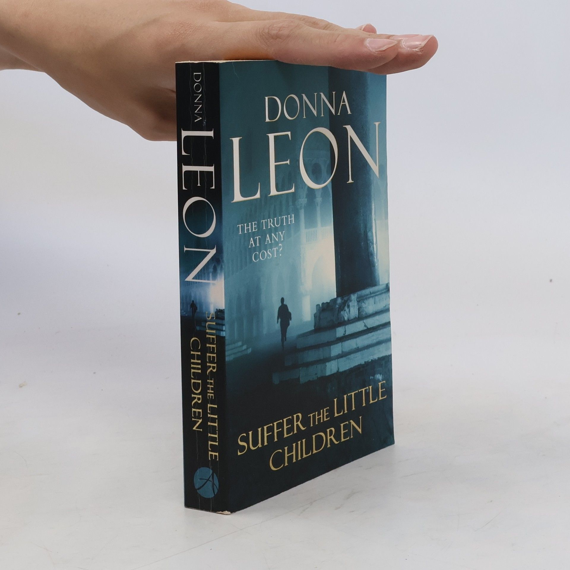 Donna Leon Suffer the Little Children