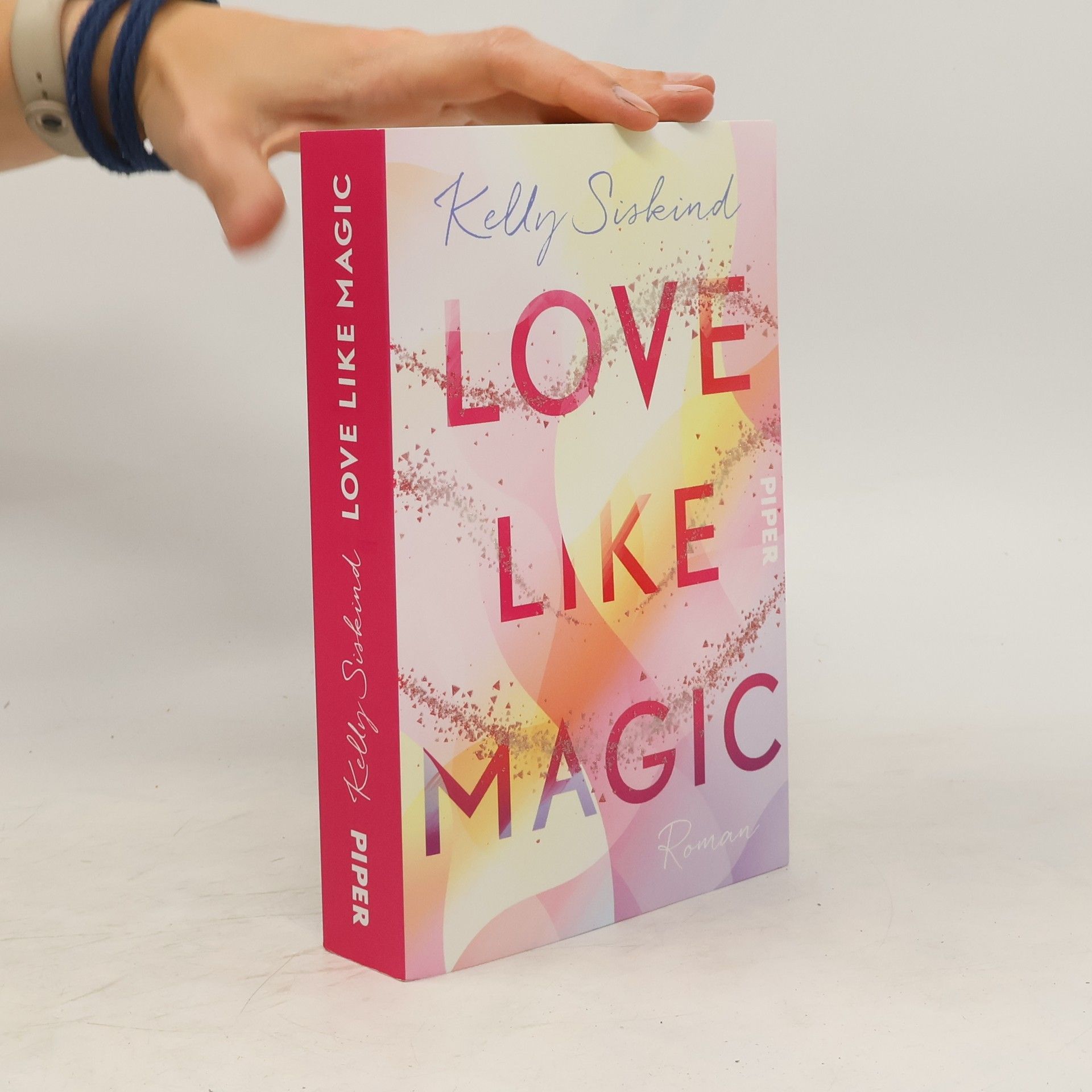 Kelly Siskind Love Like Magic