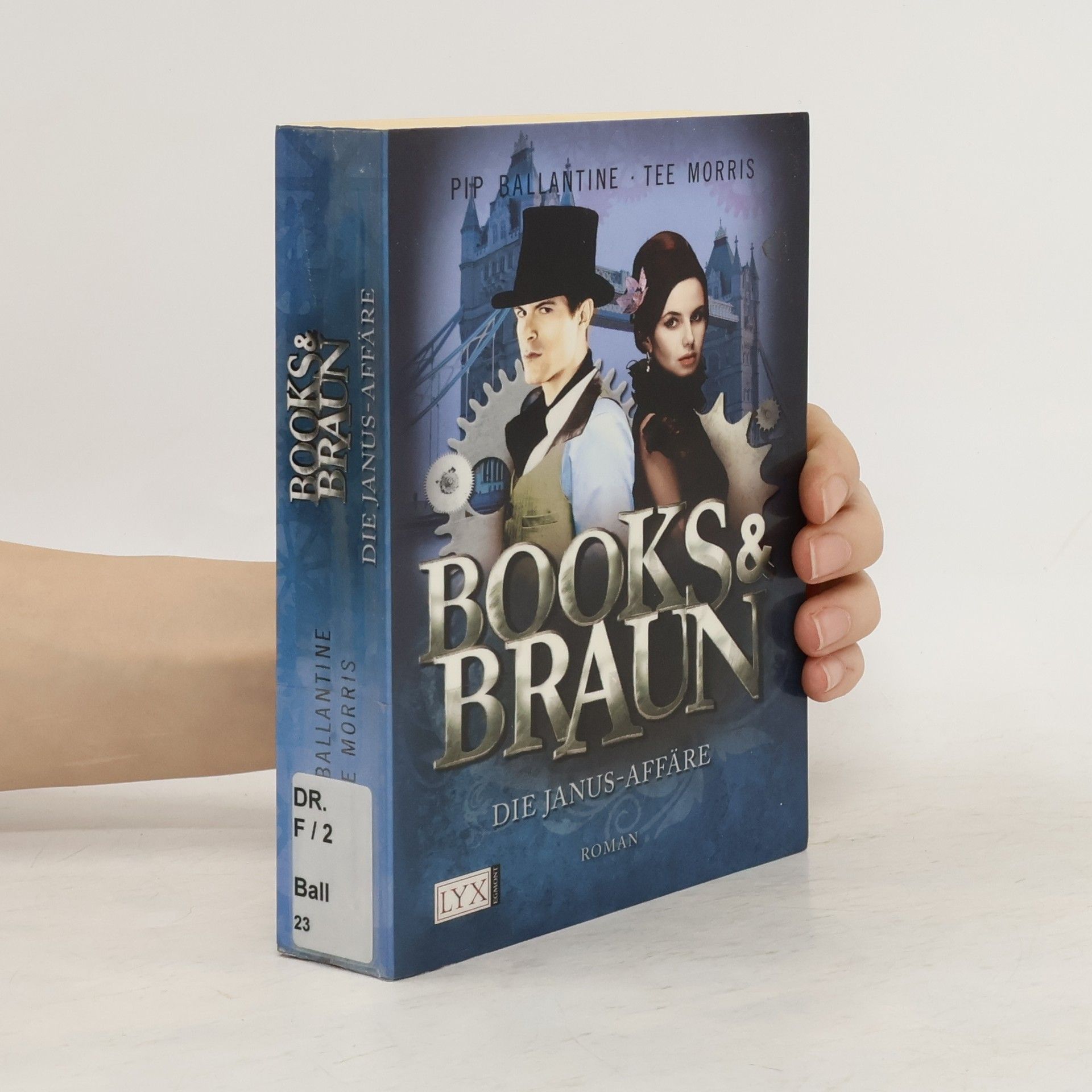 Tee Morris Books & Braun, Die Janus-Affäre