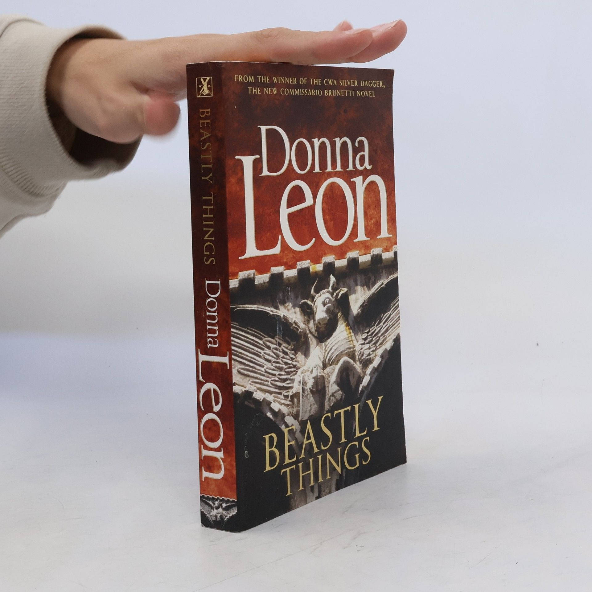 Donna Leon Beastly things