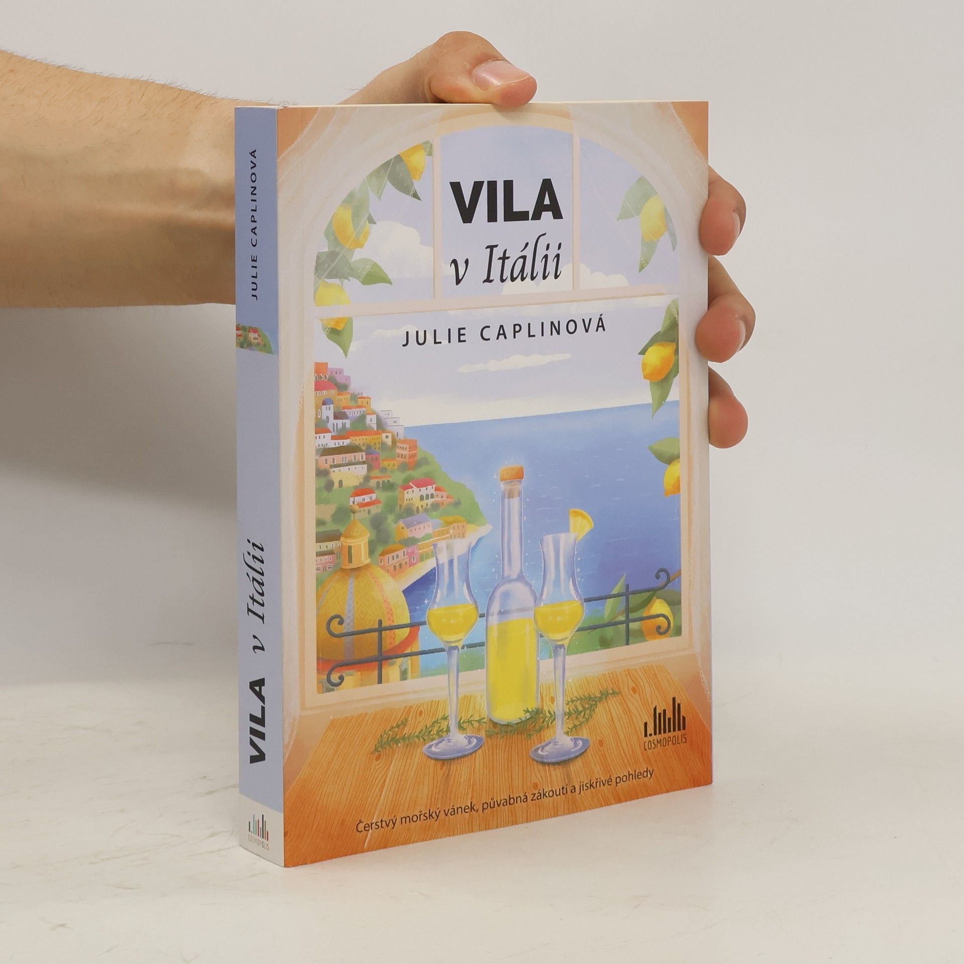 Julie Caplinová Vila v Itálii