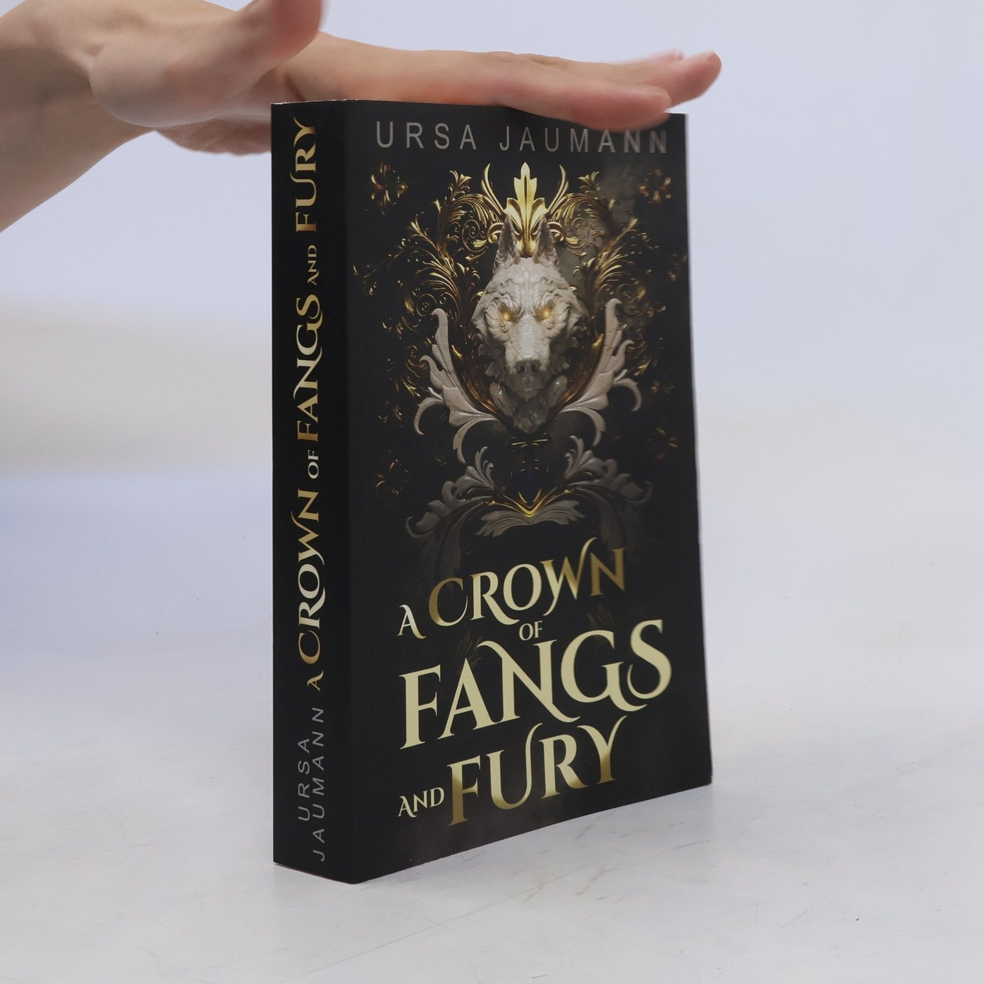 Ursa Jaumann A Crown of Fangs and Fury