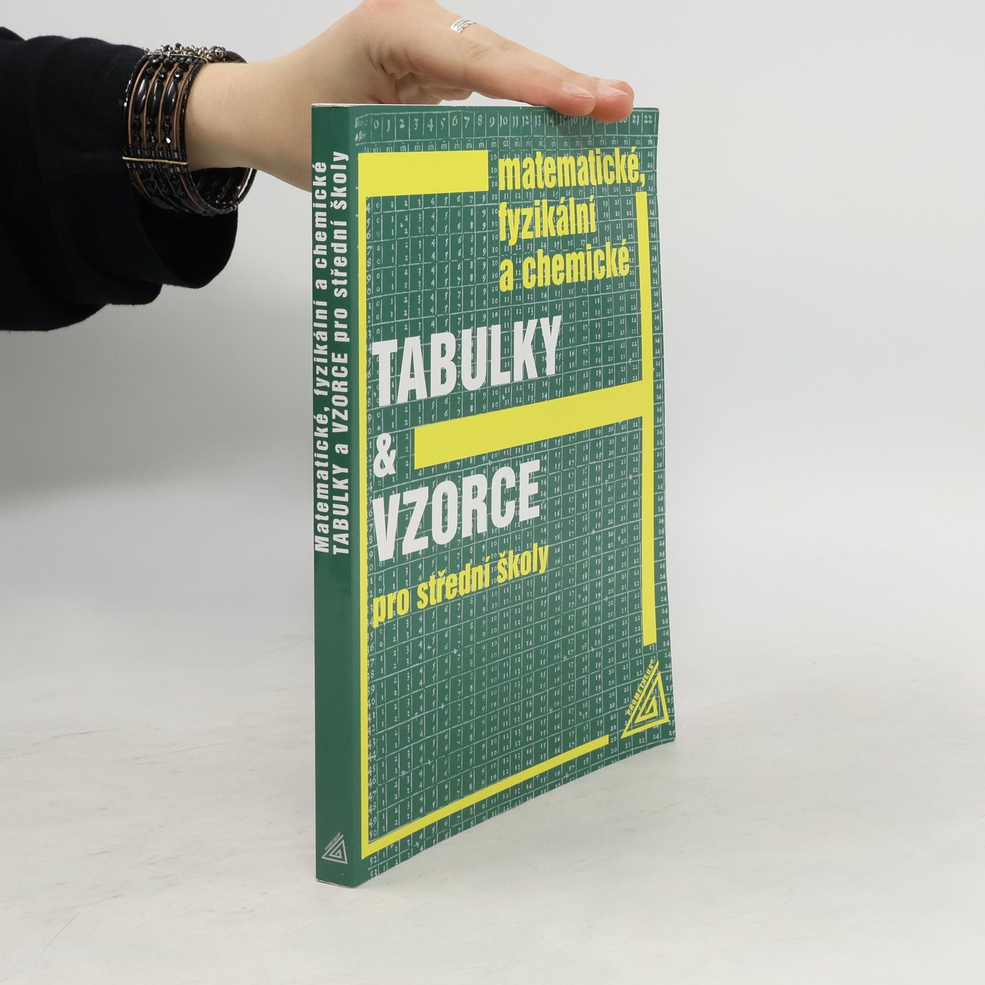 Jiří Mikulčák Matematické, fyzikální a chemické tabulky a vzorce pro střední školy