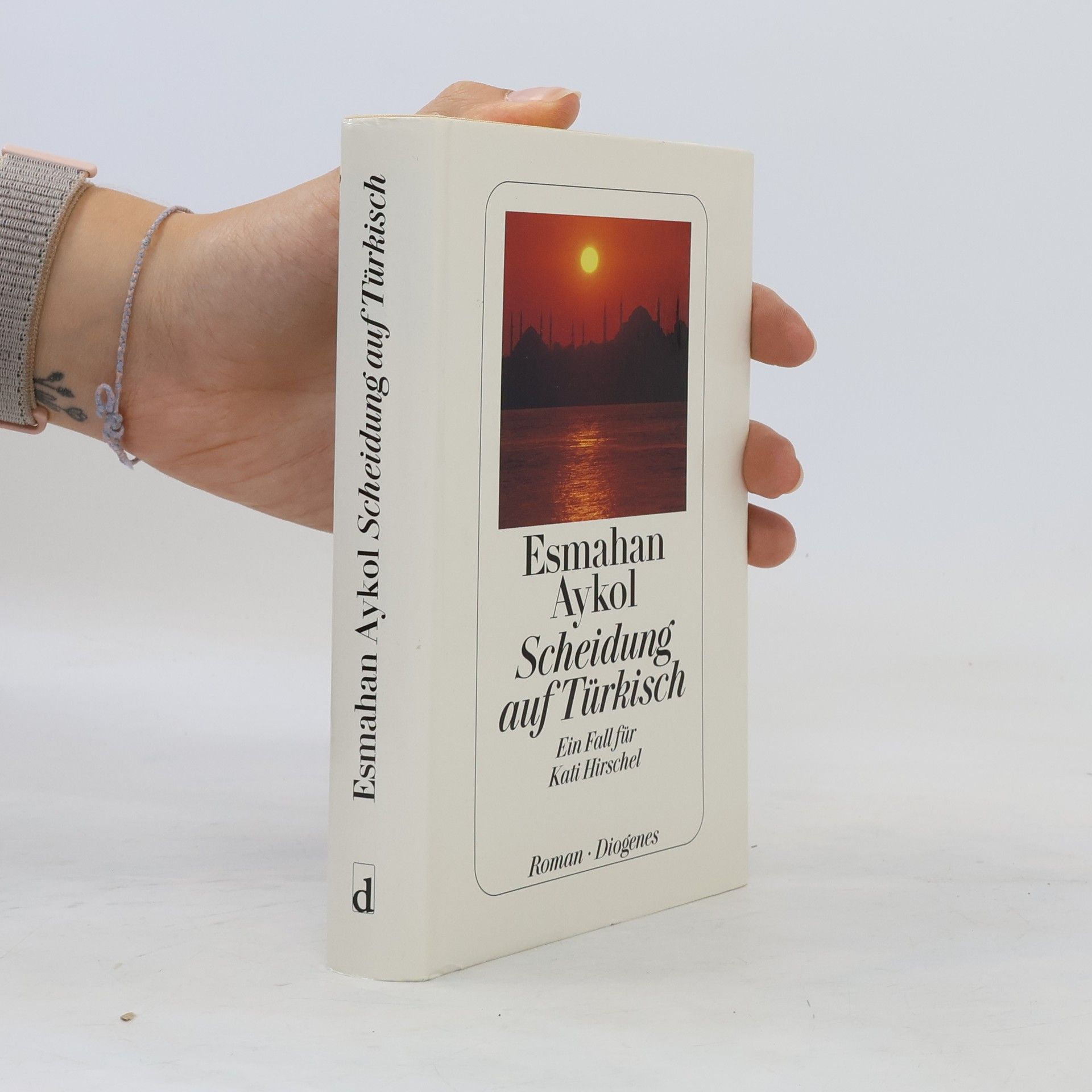 Esmahan Aykol Scheidung auf Türkisch